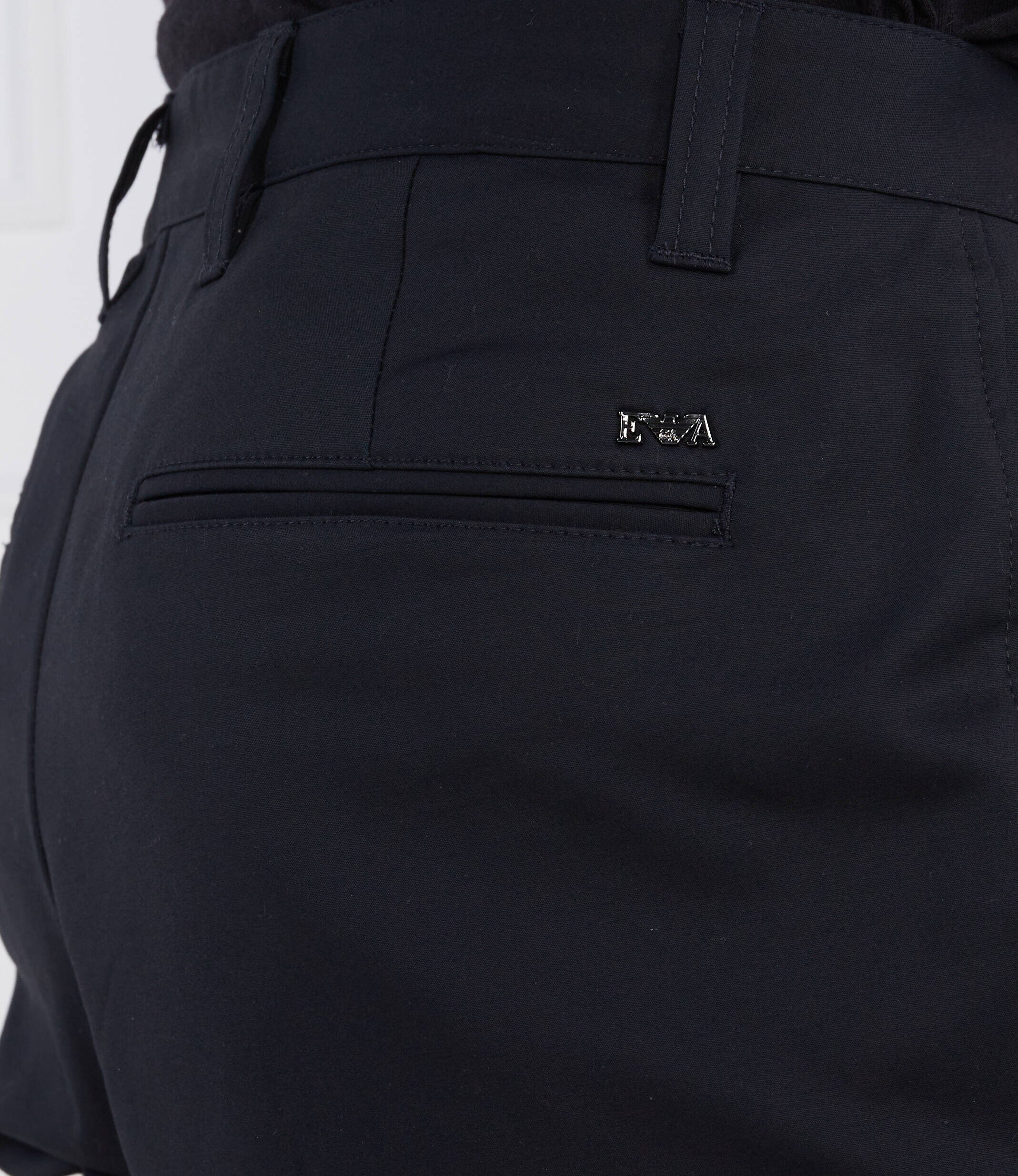 Emporio Armani Pantaloni scurți chino | regular fit