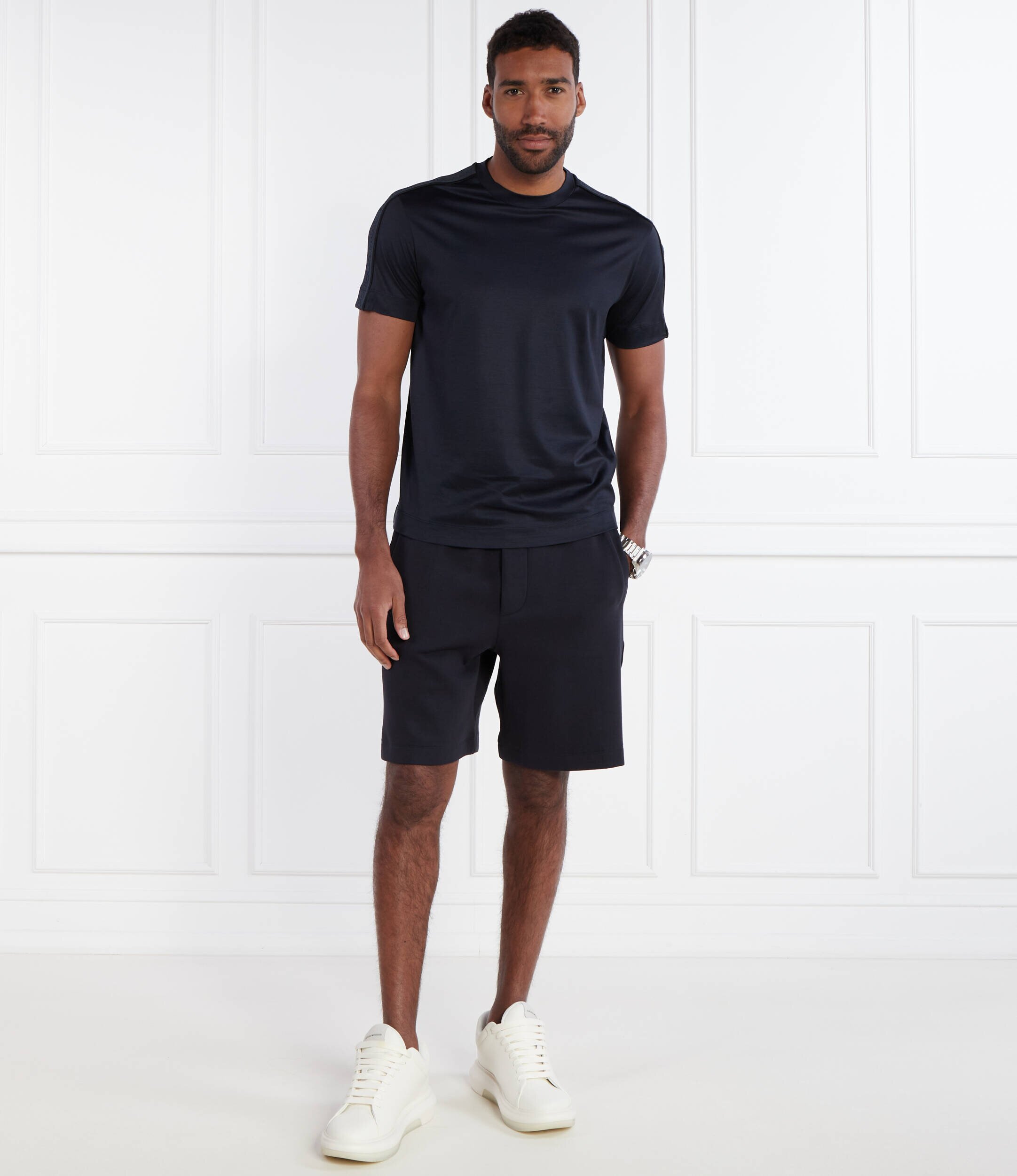 Emporio Armani Pantaloni scurți | Regular Fit