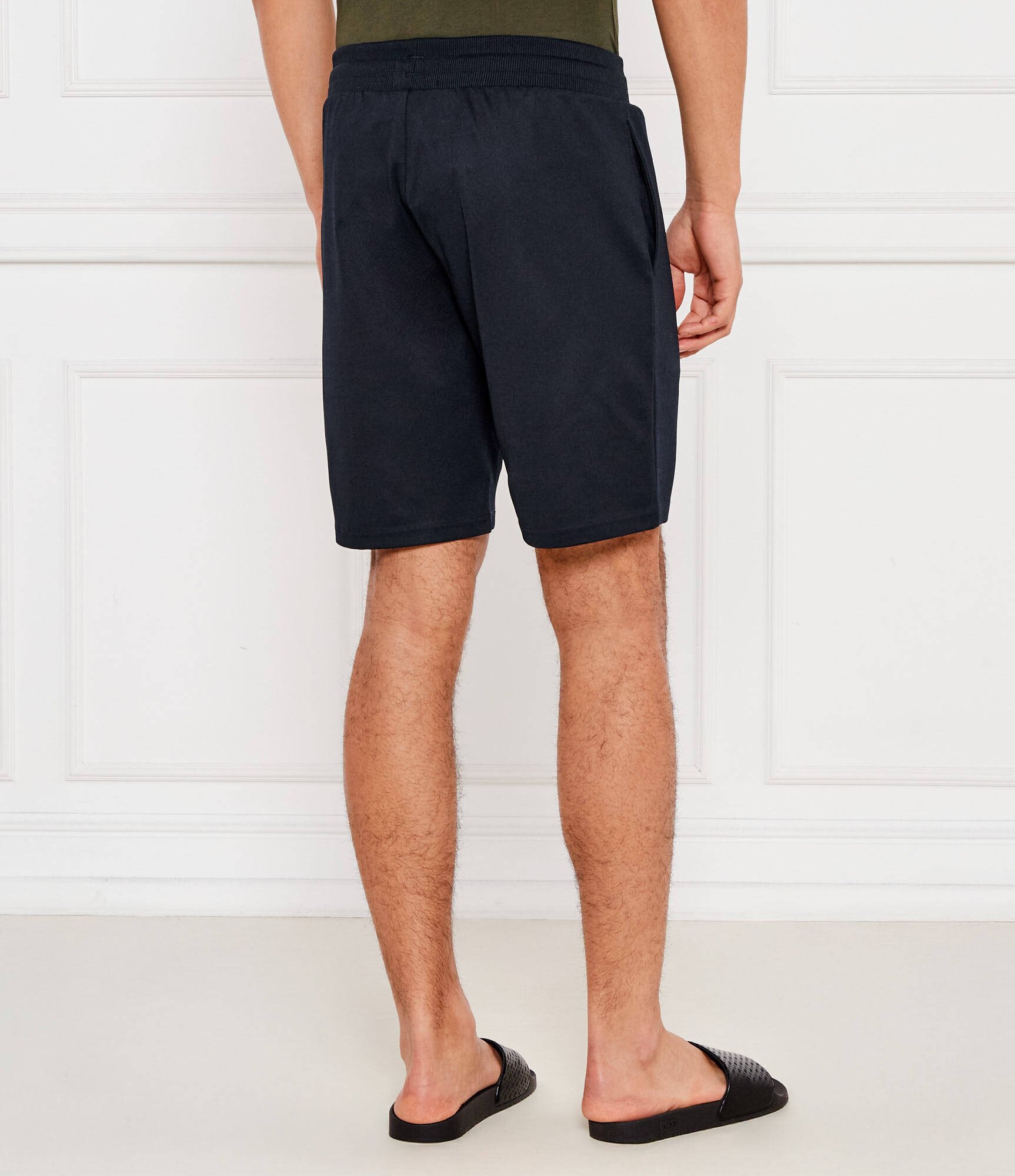 Emporio Armani Pantaloni scurți | Regular Fit