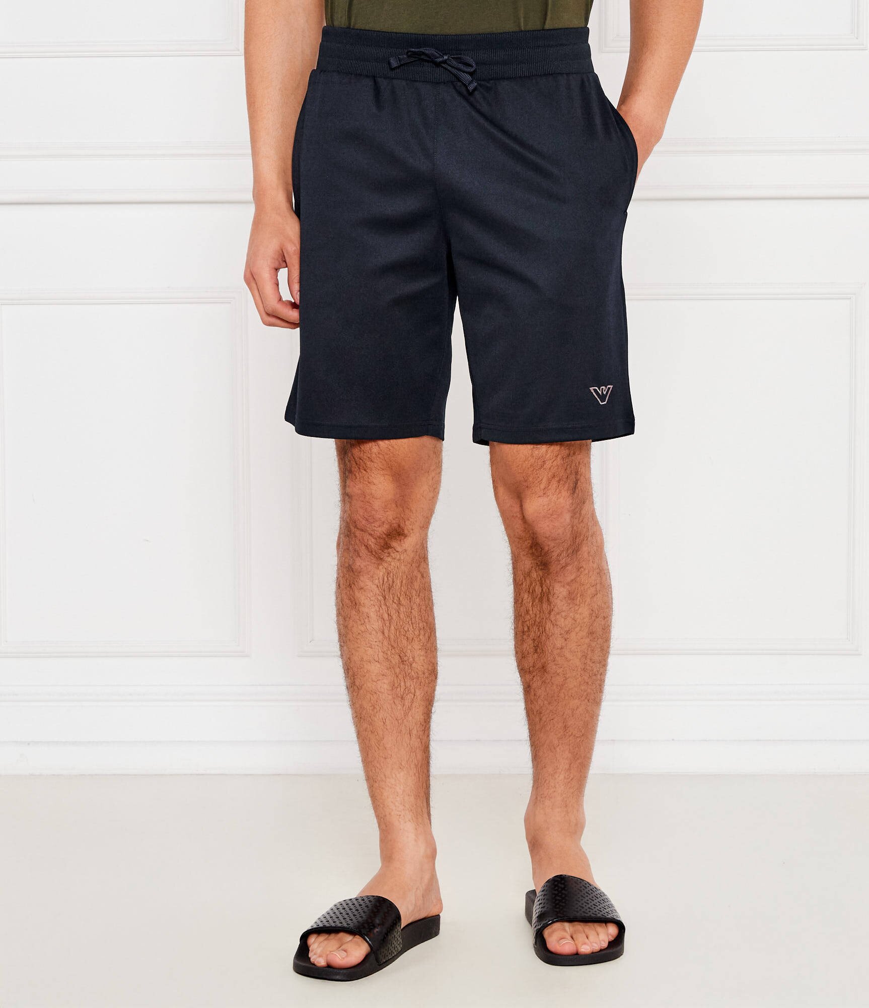 Emporio Armani Pantaloni scurți | Regular Fit