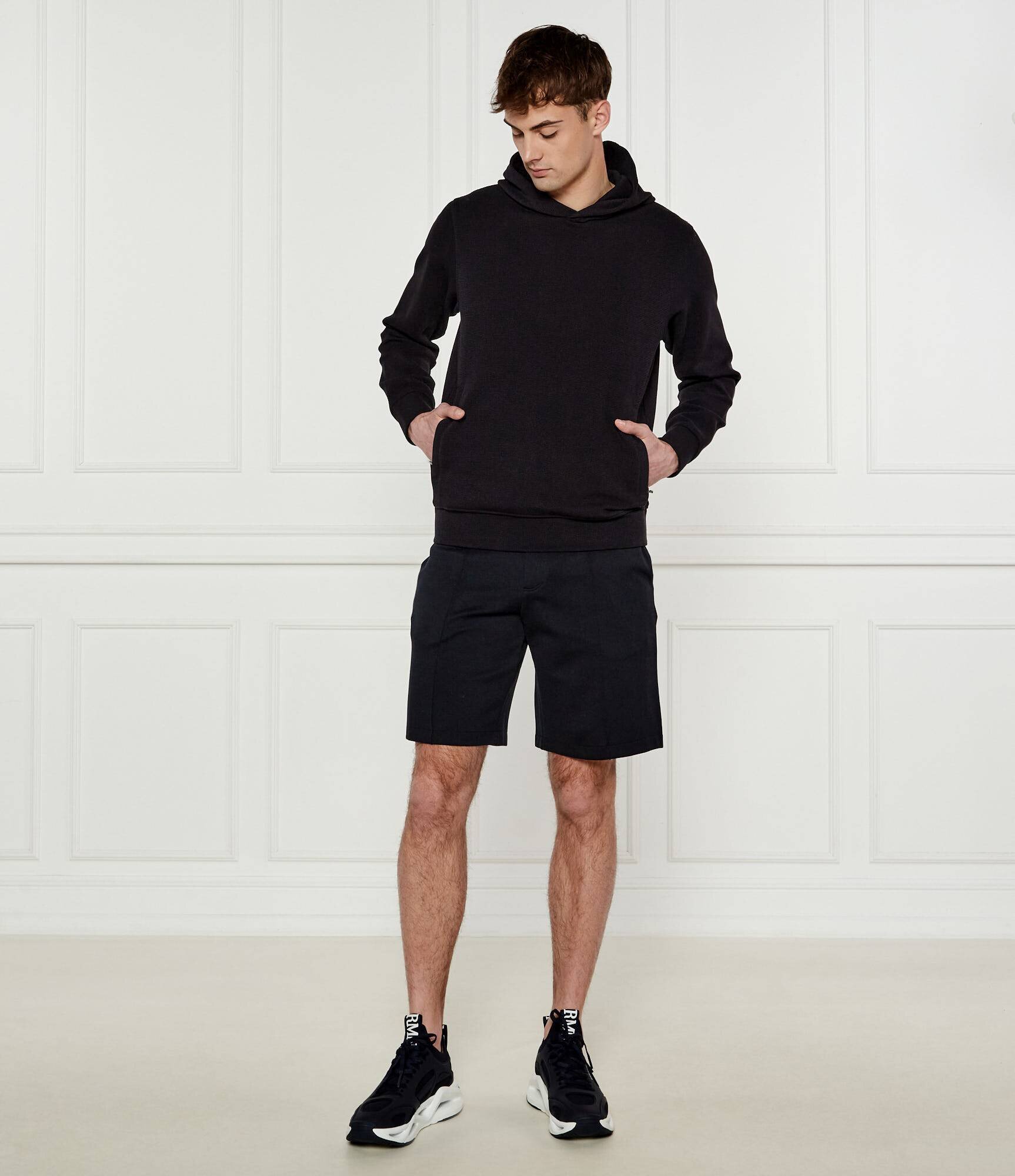Emporio Armani Pantaloni scurți | Regular Fit