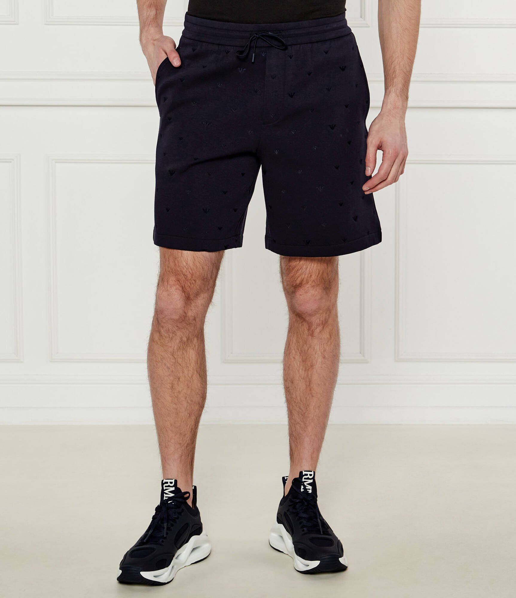 Emporio Armani Pantaloni scurți | Regular Fit