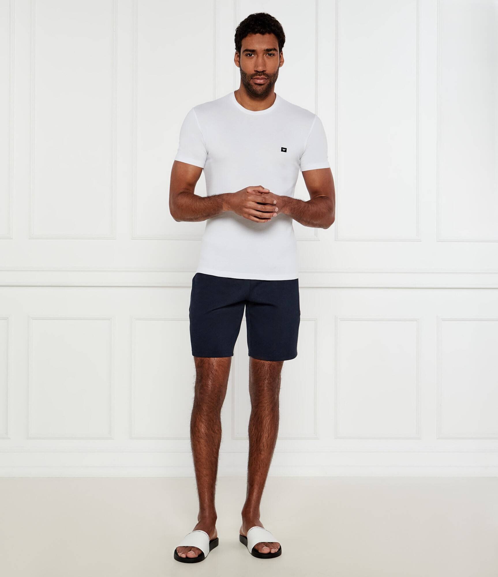 Emporio Armani Pantaloni scurți | Regular Fit