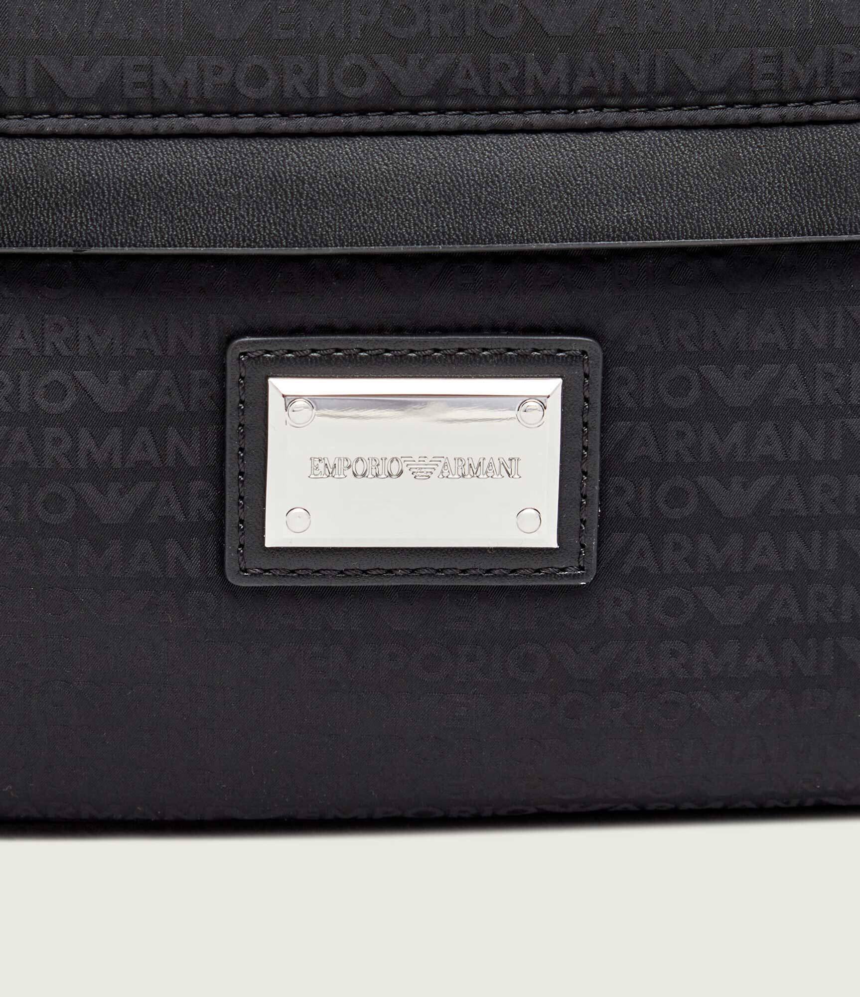 Emporio Armani Trusă pentru cosmetice