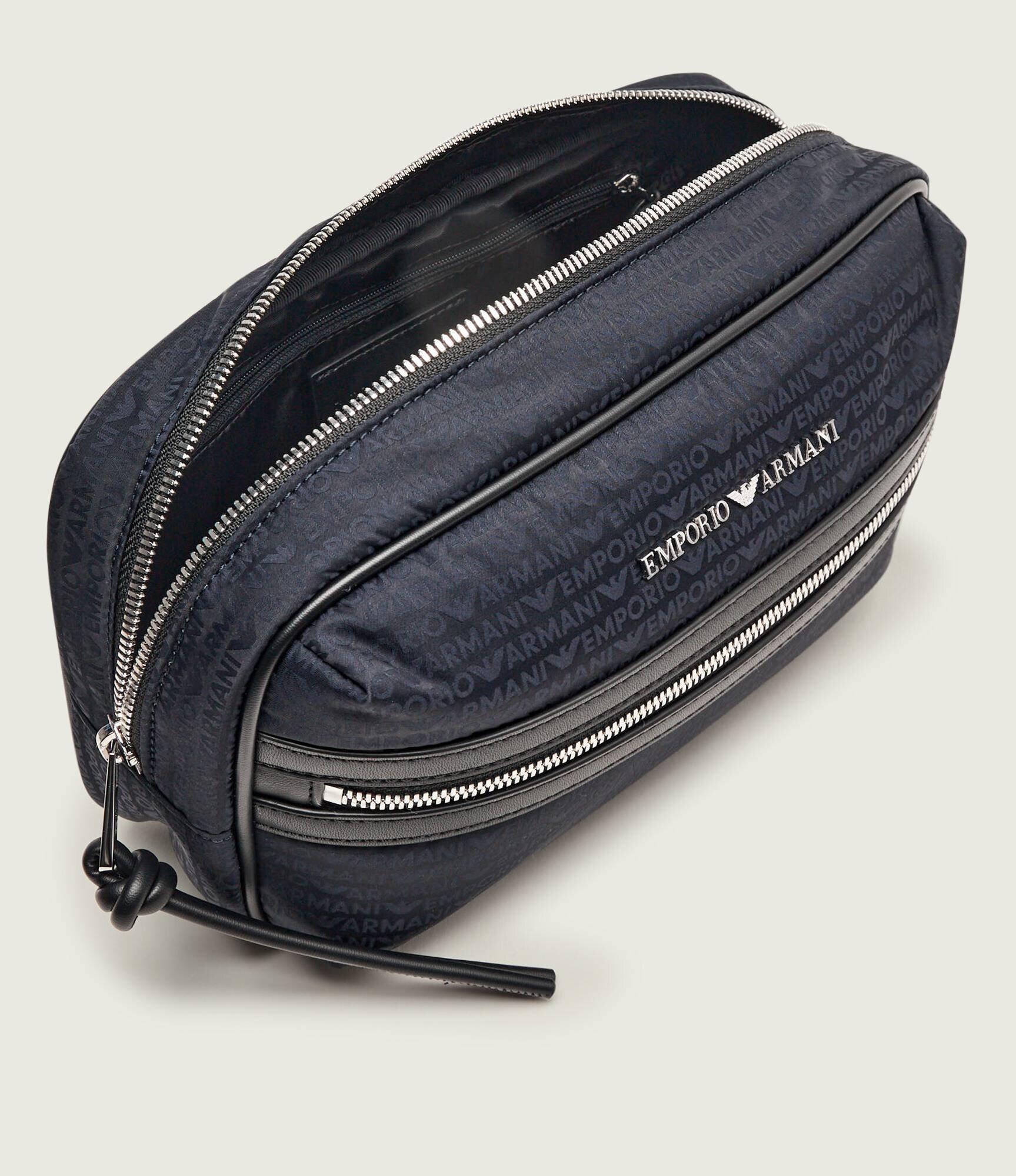 Emporio Armani Trusă pentru cosmetice