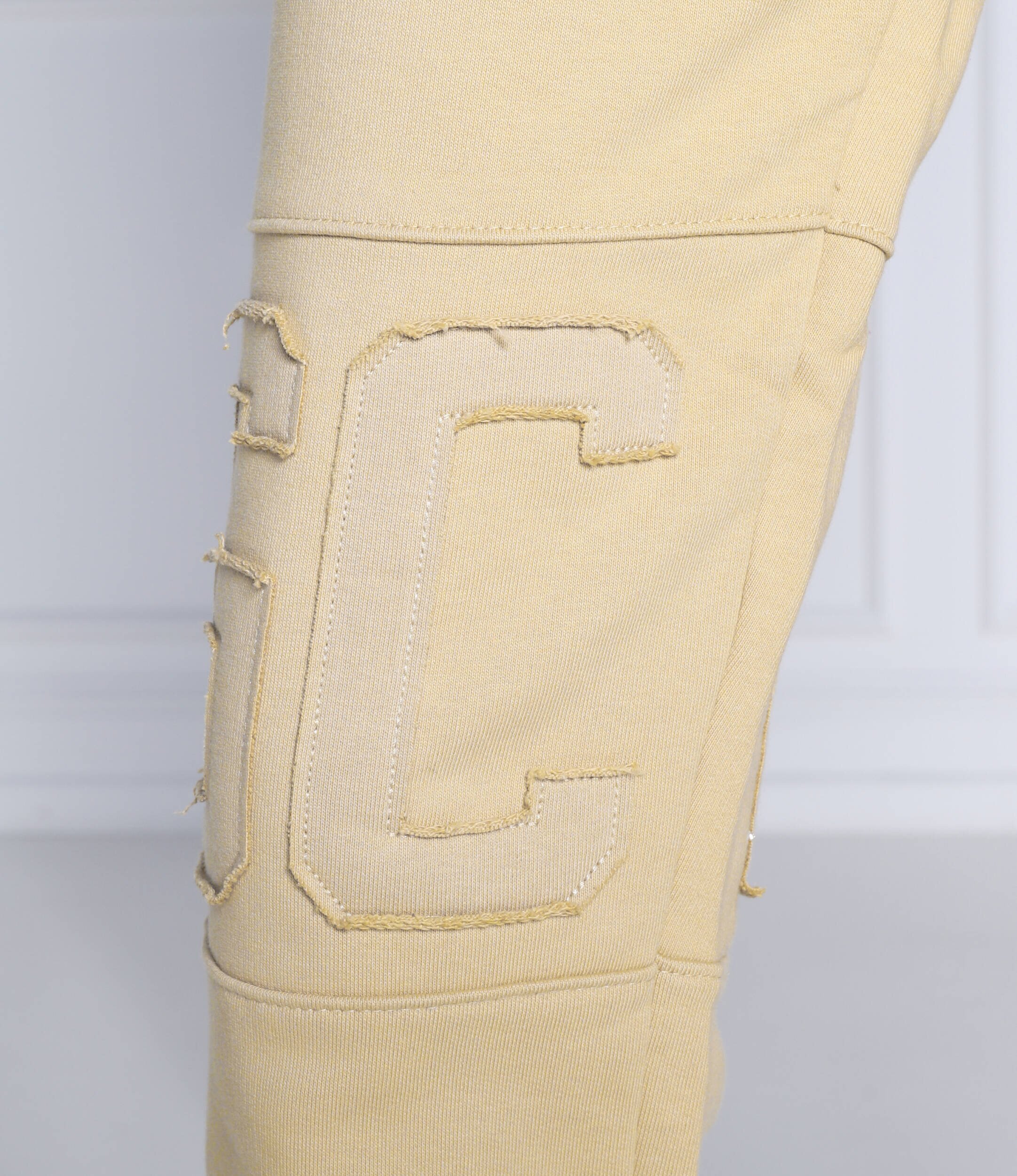 GCDS Pantaloni de trening | Regular Fit