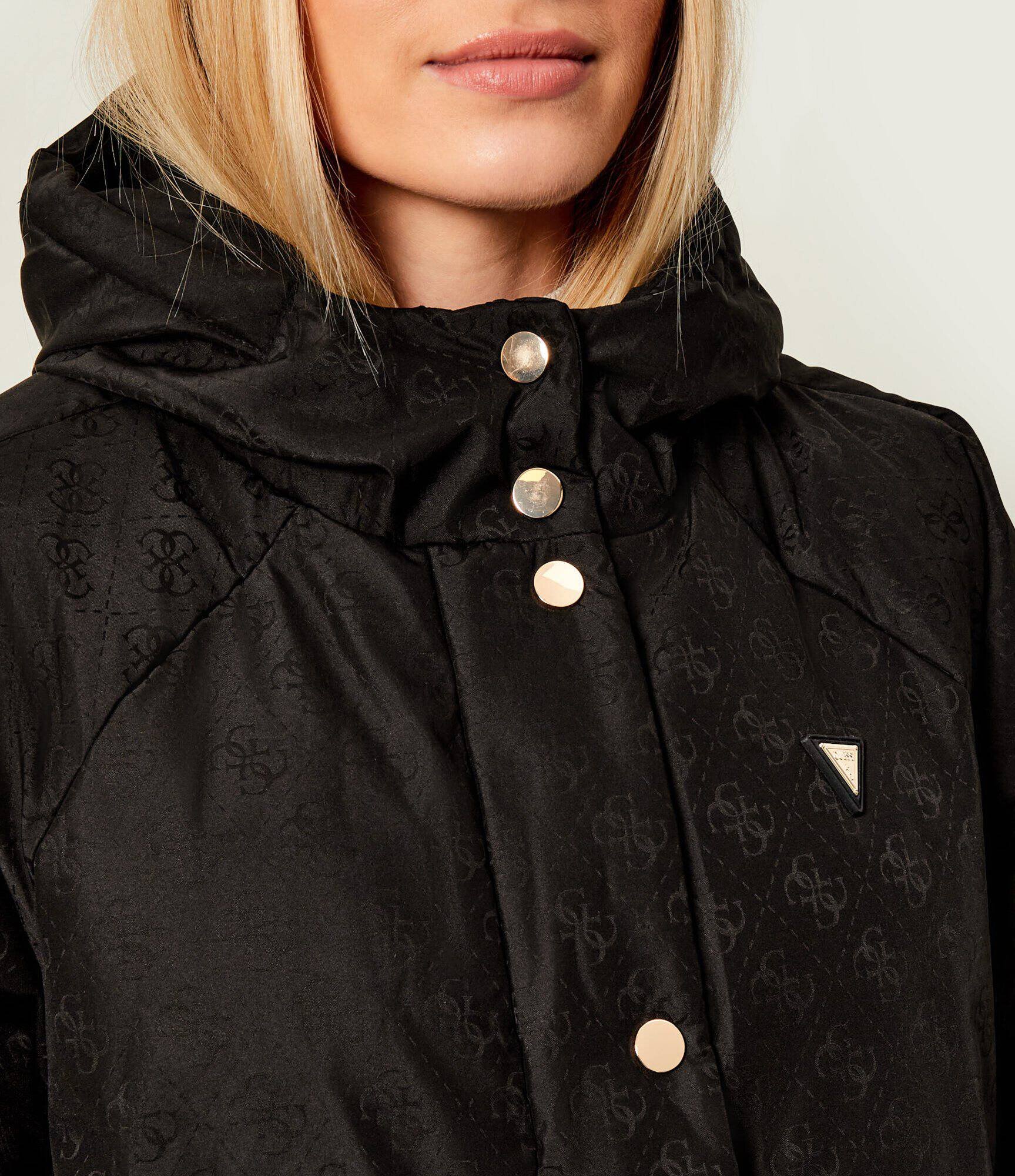 GUESS ACTIVE Geacă 4G BOXY | Relaxed fit