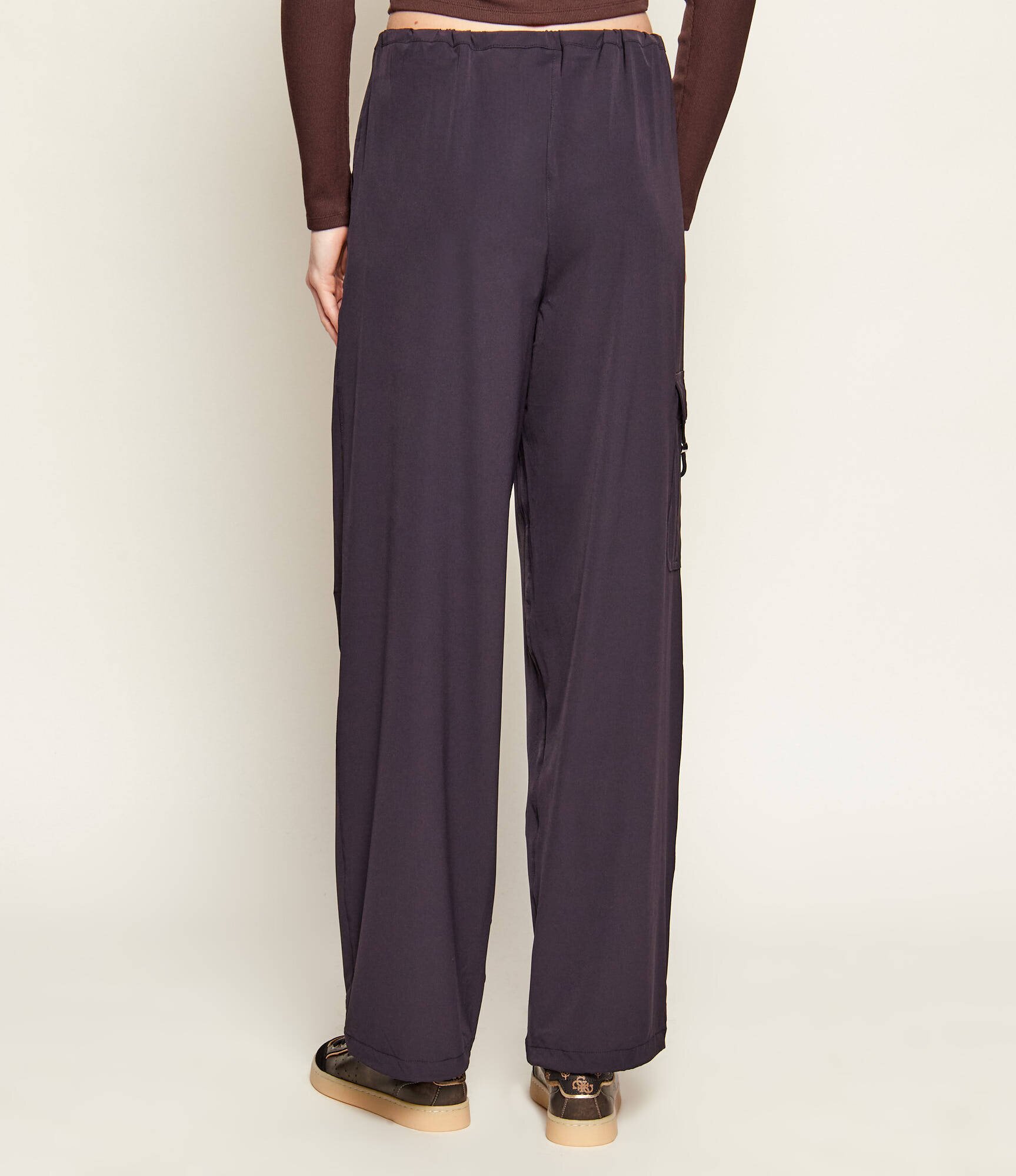 GUESS ACTIVE Pantaloni cargo NAT | Loose fit