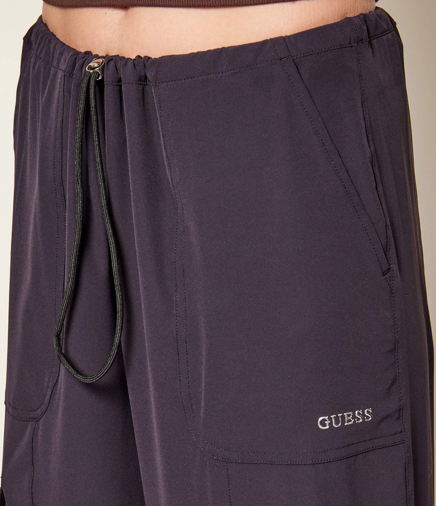 GUESS ACTIVE Pantaloni cargo NAT | Loose fit