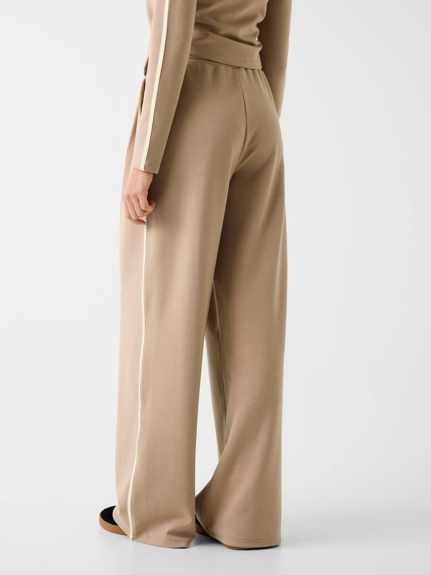 GUESS ACTIVE Pantaloni de trening Jasmine | Relaxed fit