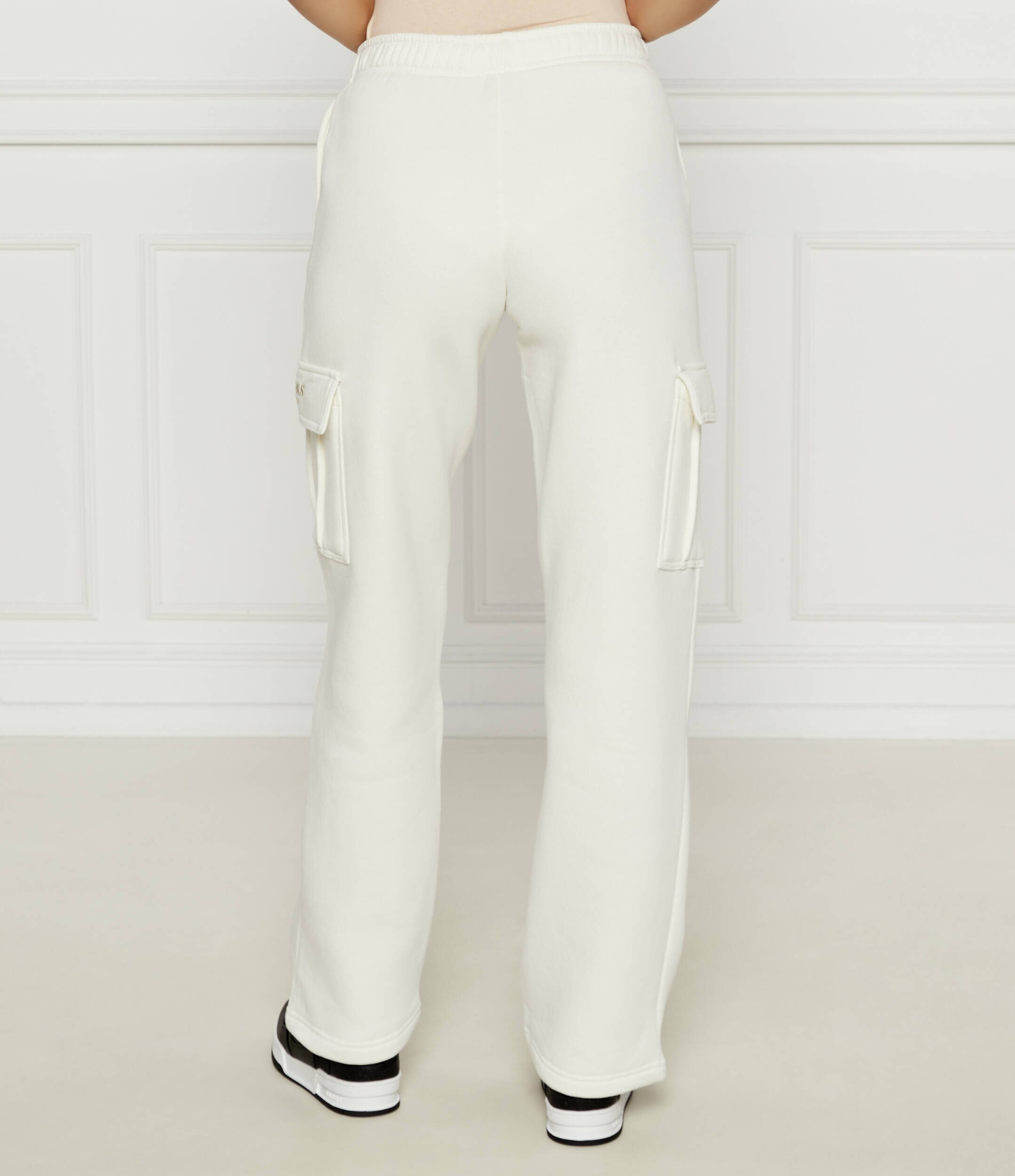 GUESS ACTIVE Pantaloni de trening MIDGE | Relaxed fit