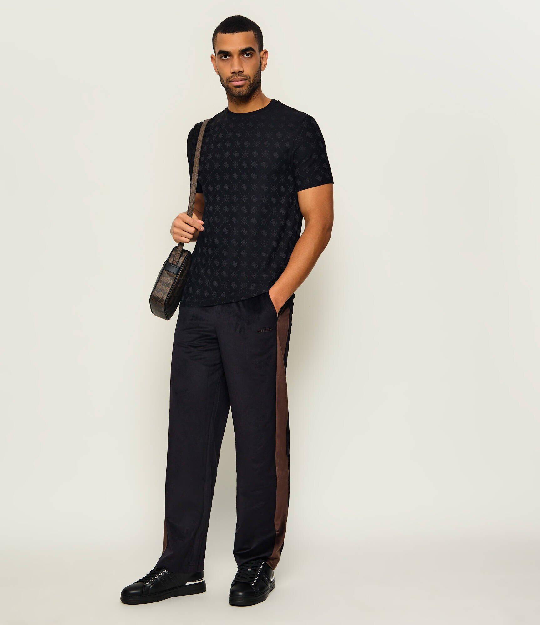 GUESS ACTIVE Pantaloni de trening Milton | Straight fit