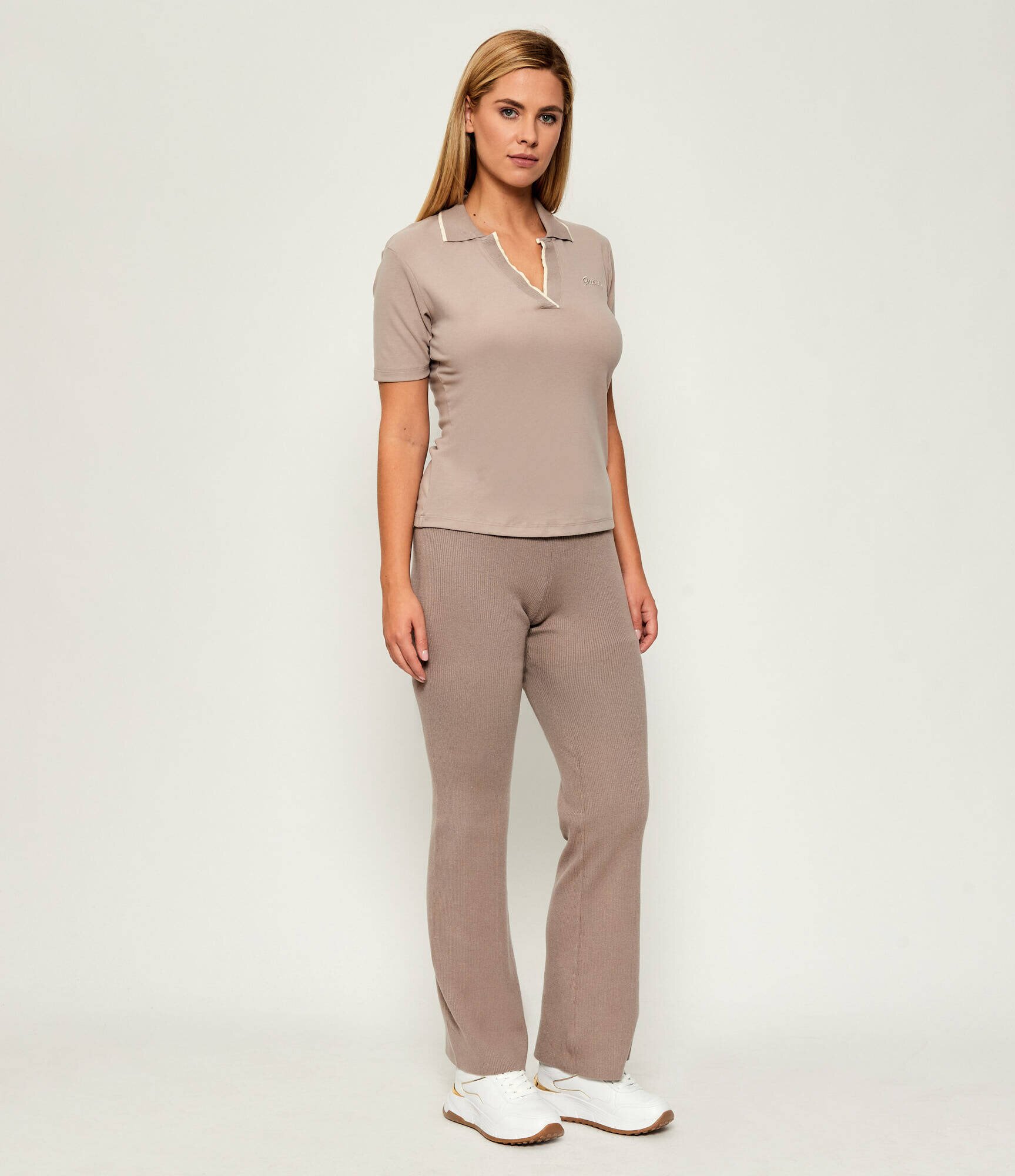 GUESS ACTIVE Pantaloni de tricot FLAMINIA | flare fit cu adaos de lână