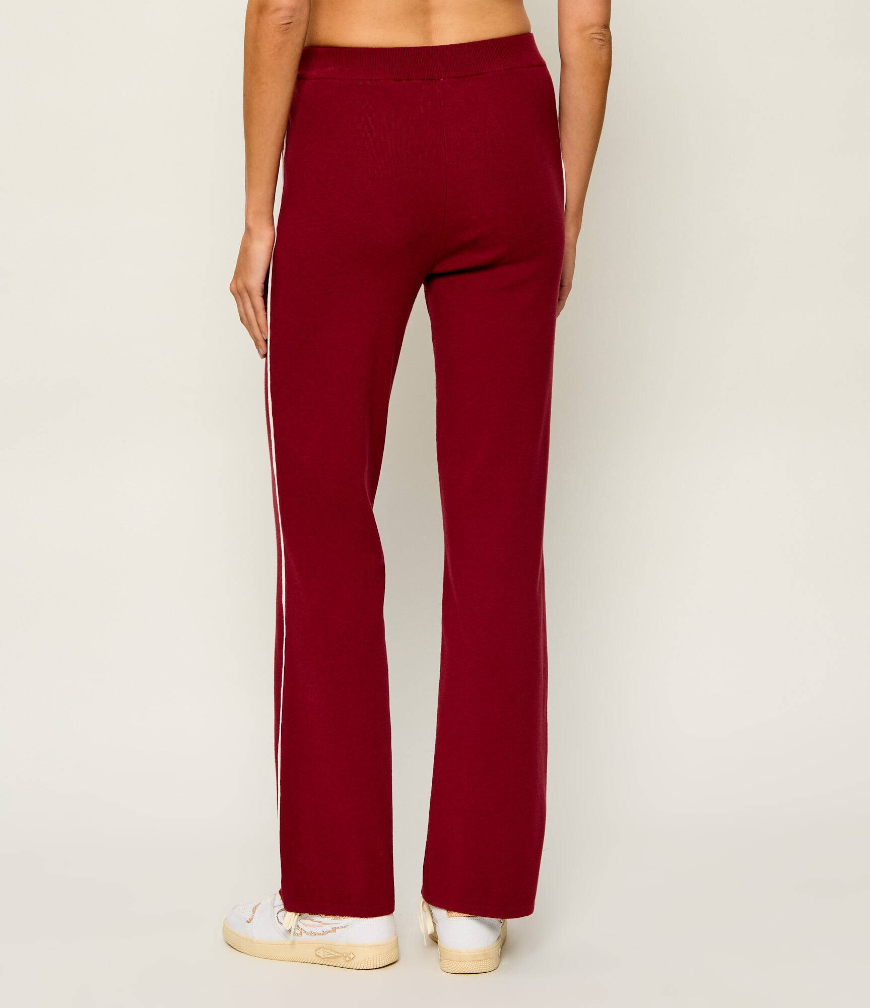GUESS ACTIVE Pantaloni de tricot Laurene | flare fit