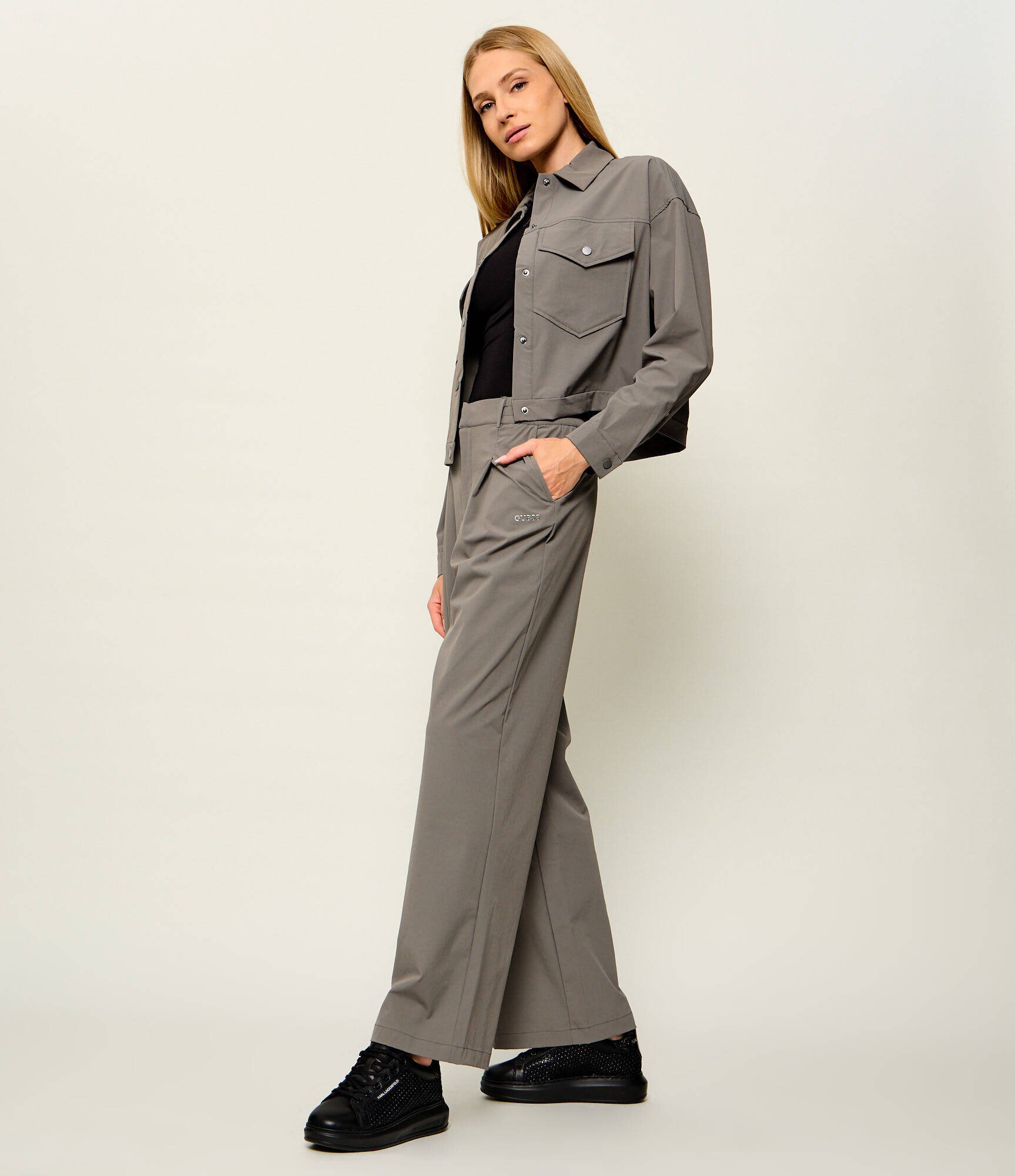 GUESS ACTIVE Pantaloni Rhea | Loose fit
