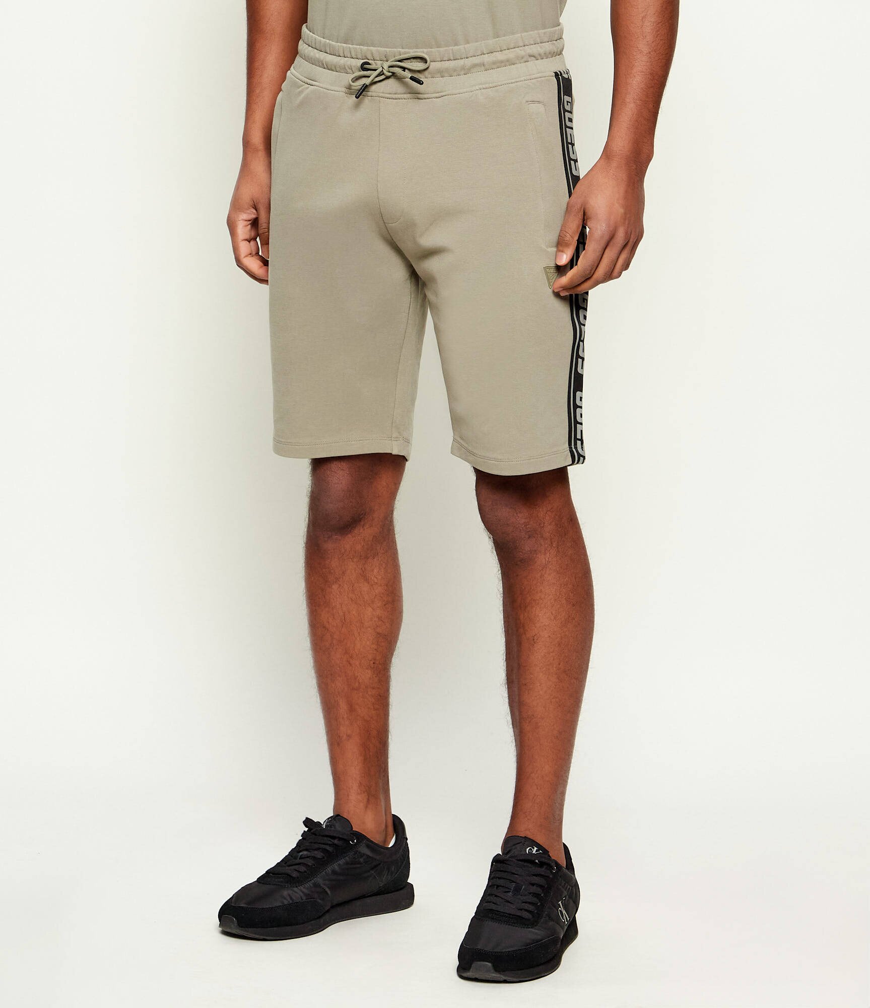 GUESS ACTIVE Pantaloni scurți ARLO | regular fit