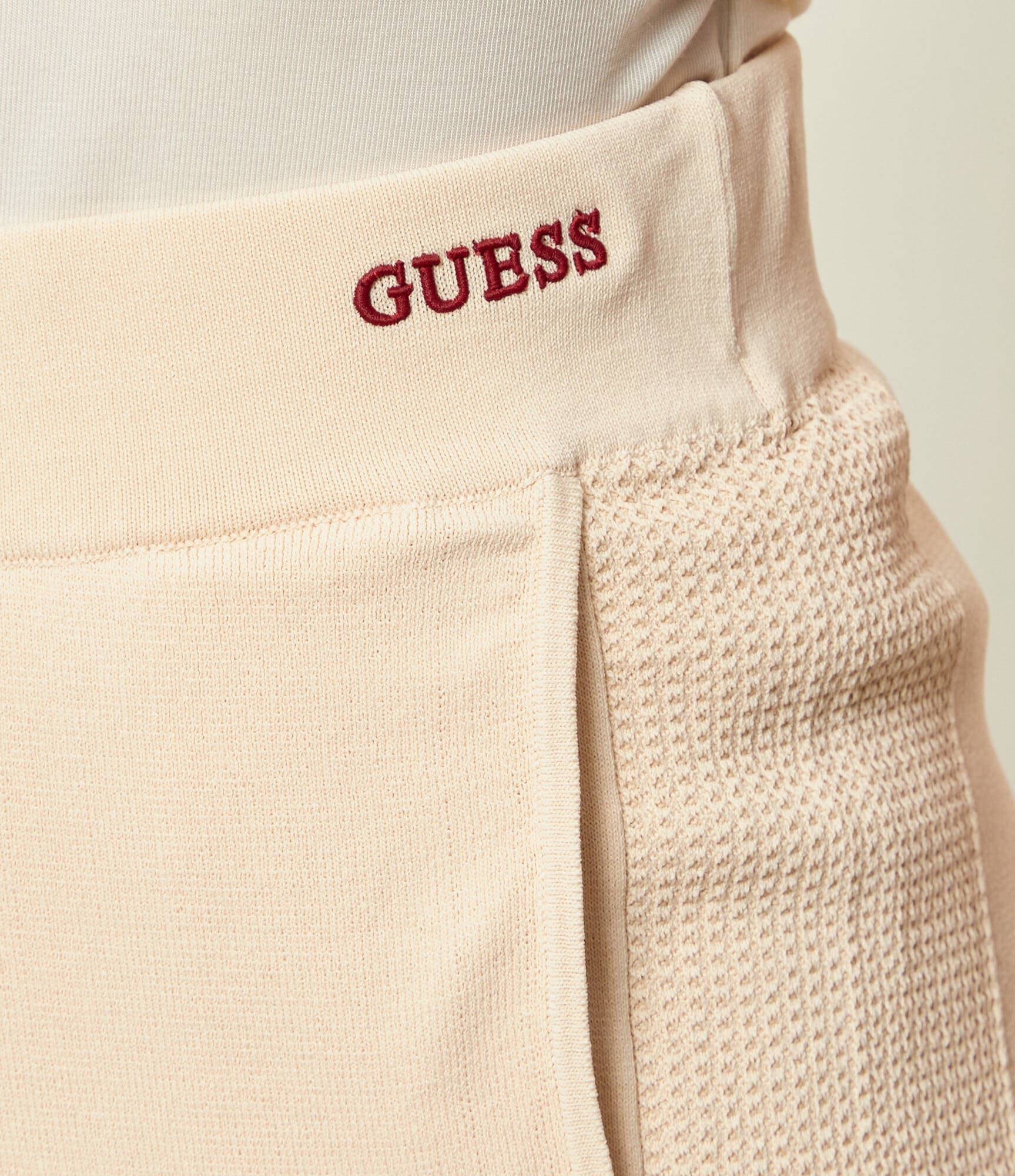 GUESS ACTIVE Pantaloni scurți GABRY | regular fit