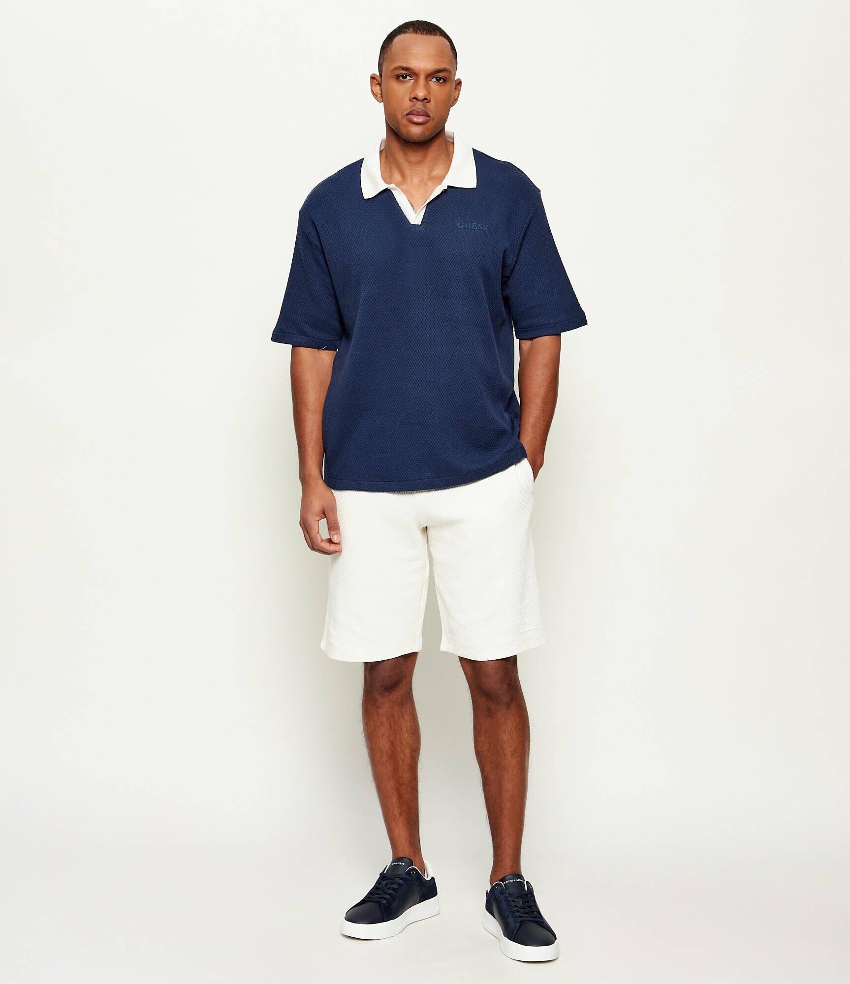 GUESS ACTIVE Pantaloni scurți JHONNY | regular fit