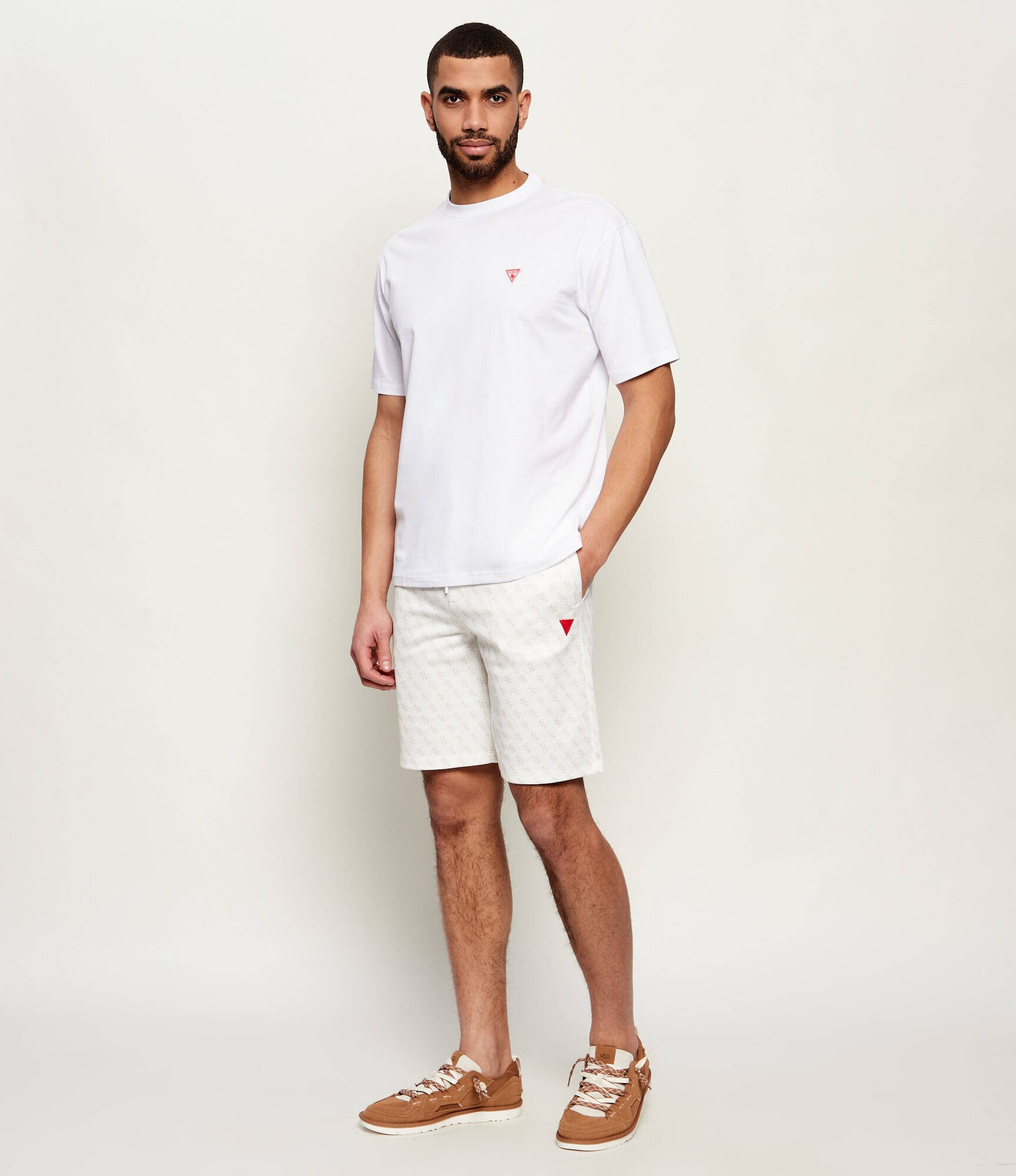 GUESS ACTIVE Pantaloni scurți NEW KORBIN | regular fit