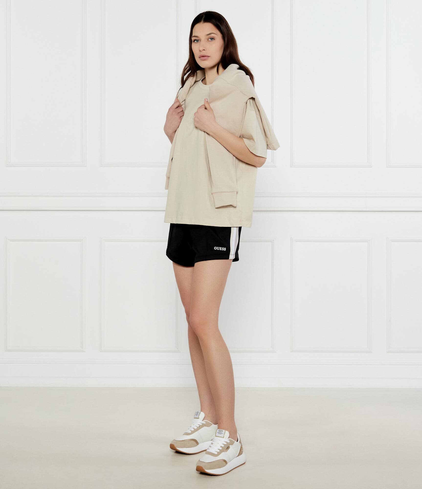 GUESS ACTIVE Pantaloni scurți YARROW | Relaxed fit