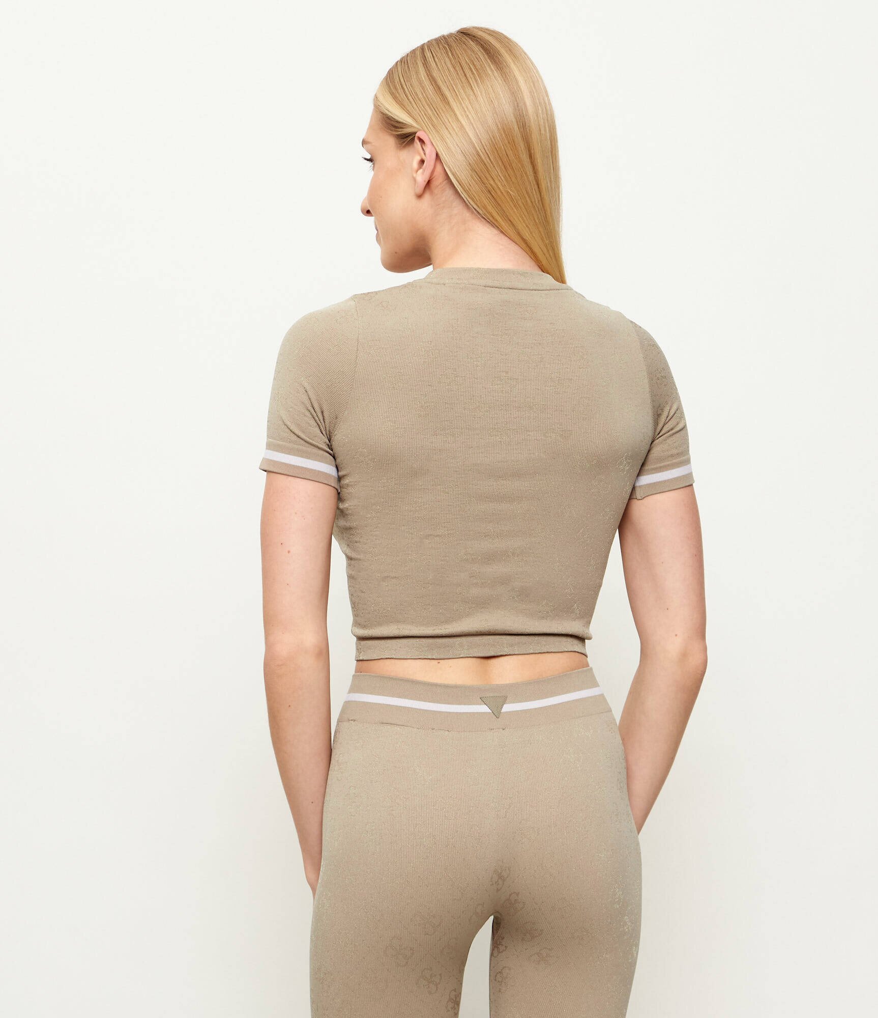 GUESS ACTIVE Tricou | Cropped Fit