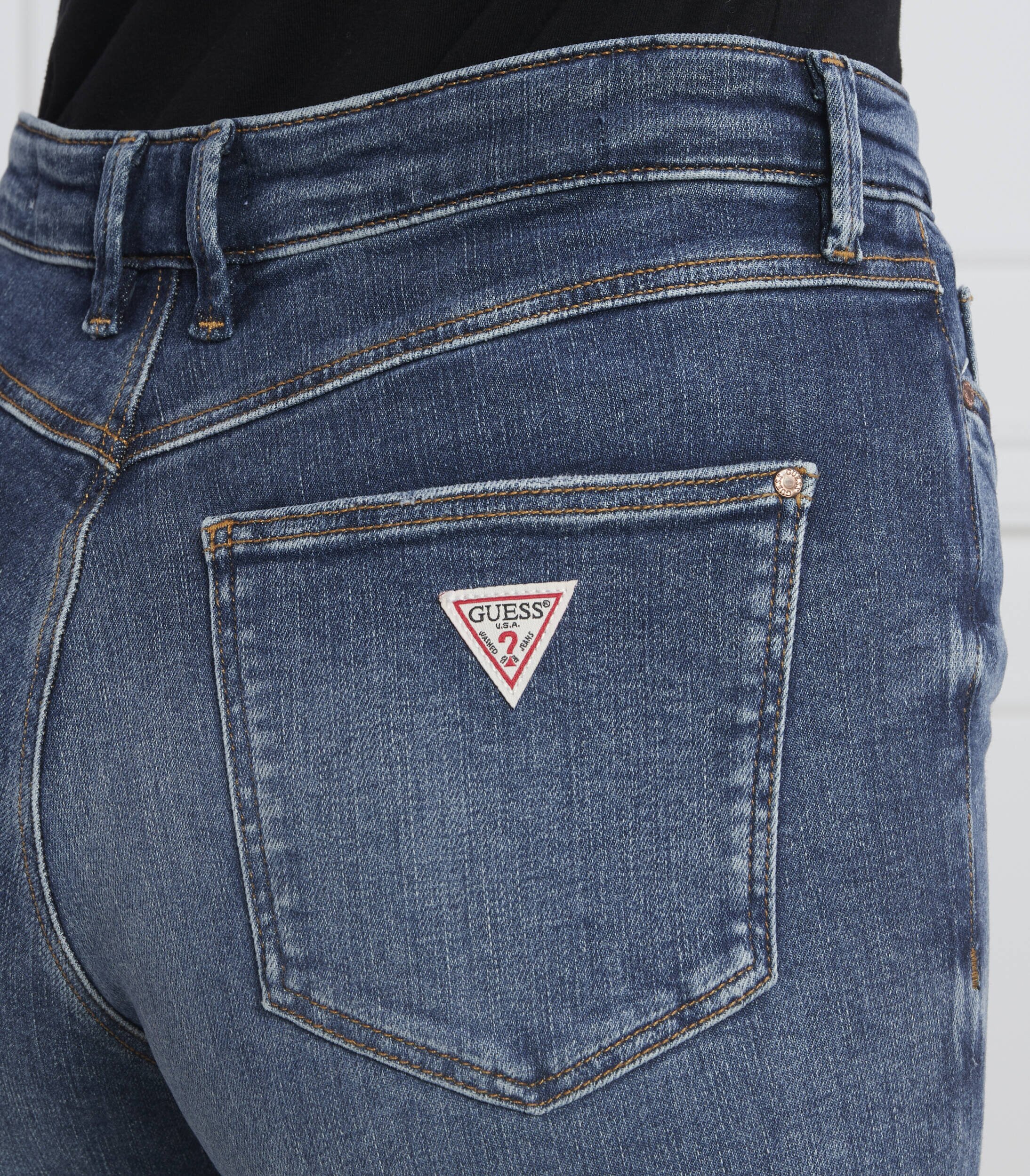 GUESS Blugi 1981 | Skinny fit