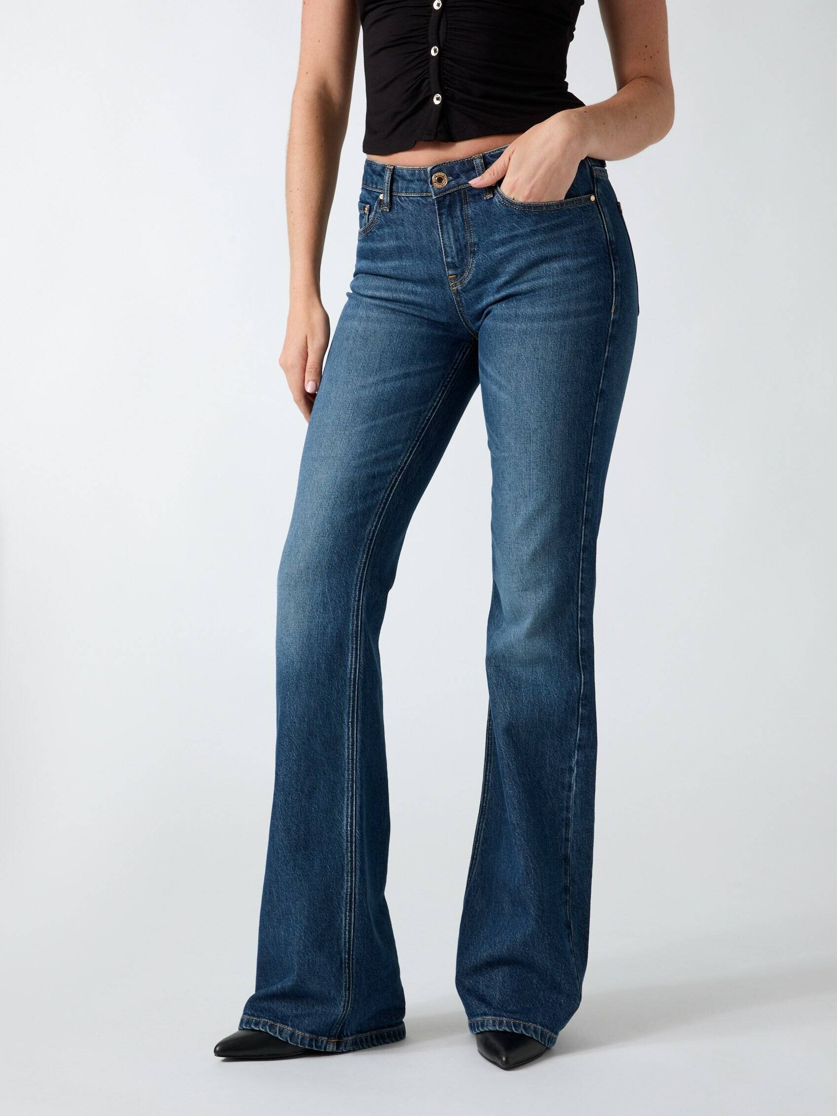 GUESS Blugi AJ7 Beverly | flare fit | low rise