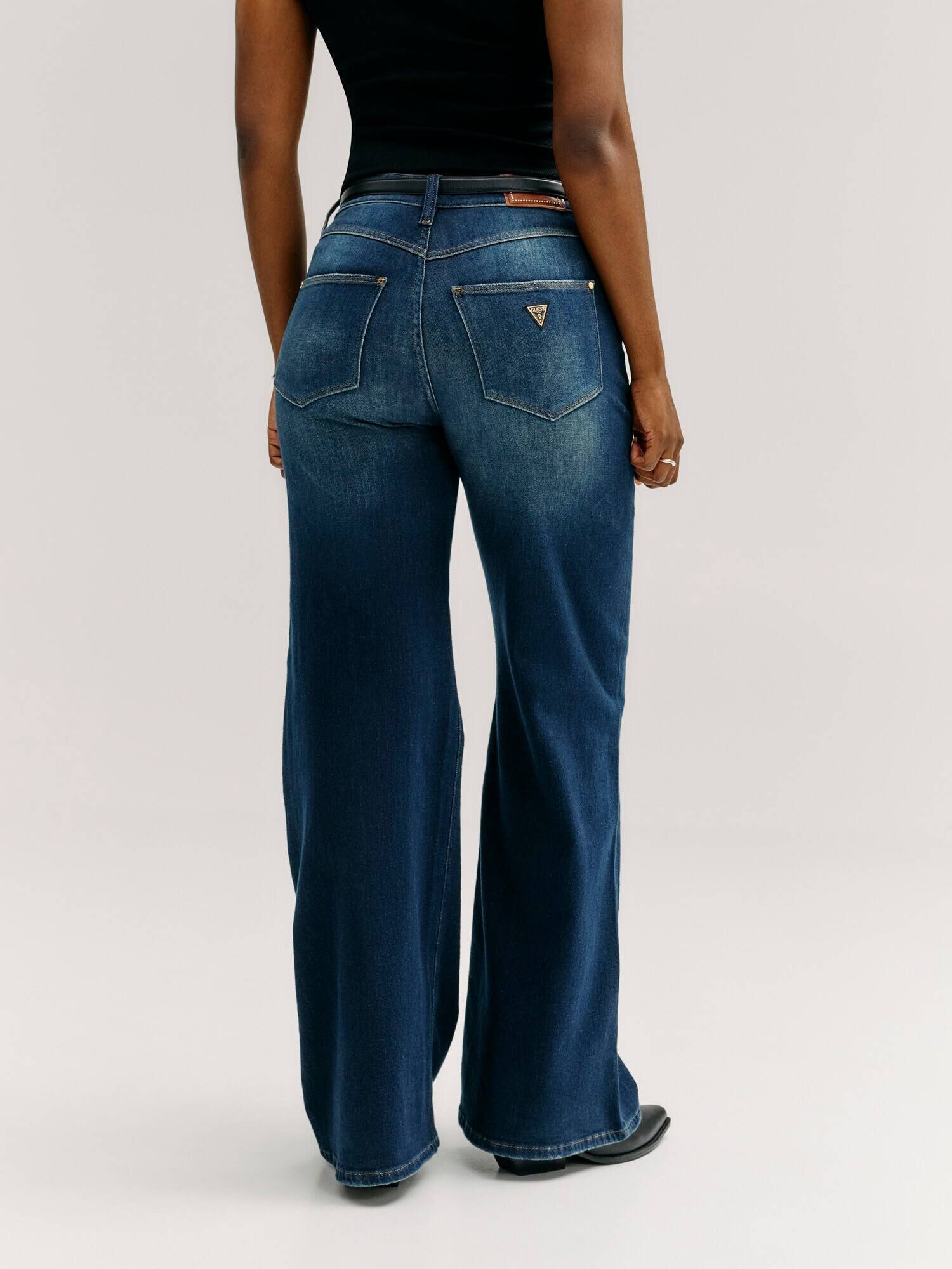 GUESS Blugi Bellflower | Relaxed fit | mid rise