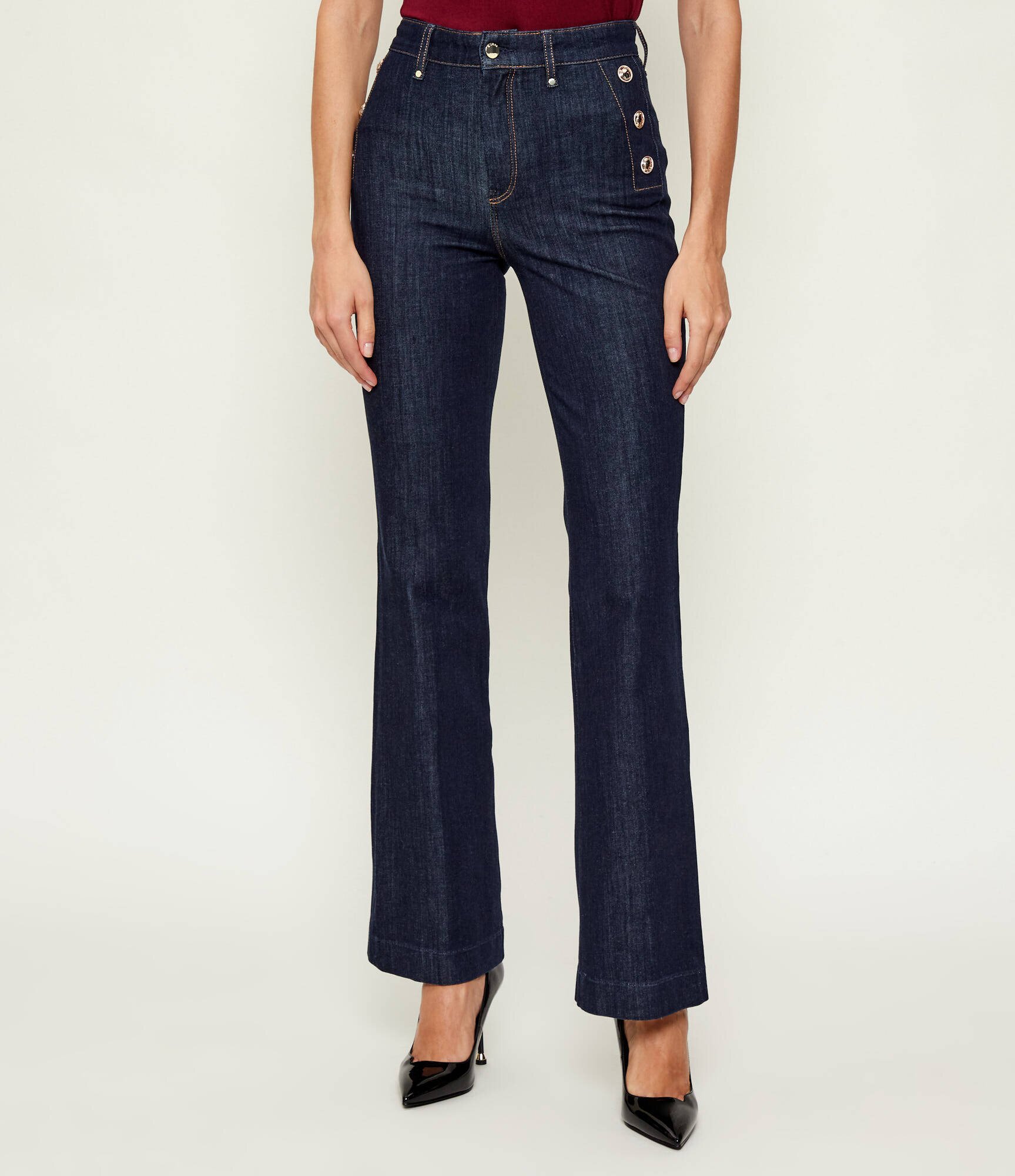 GUESS Blugi Faye | flare fit