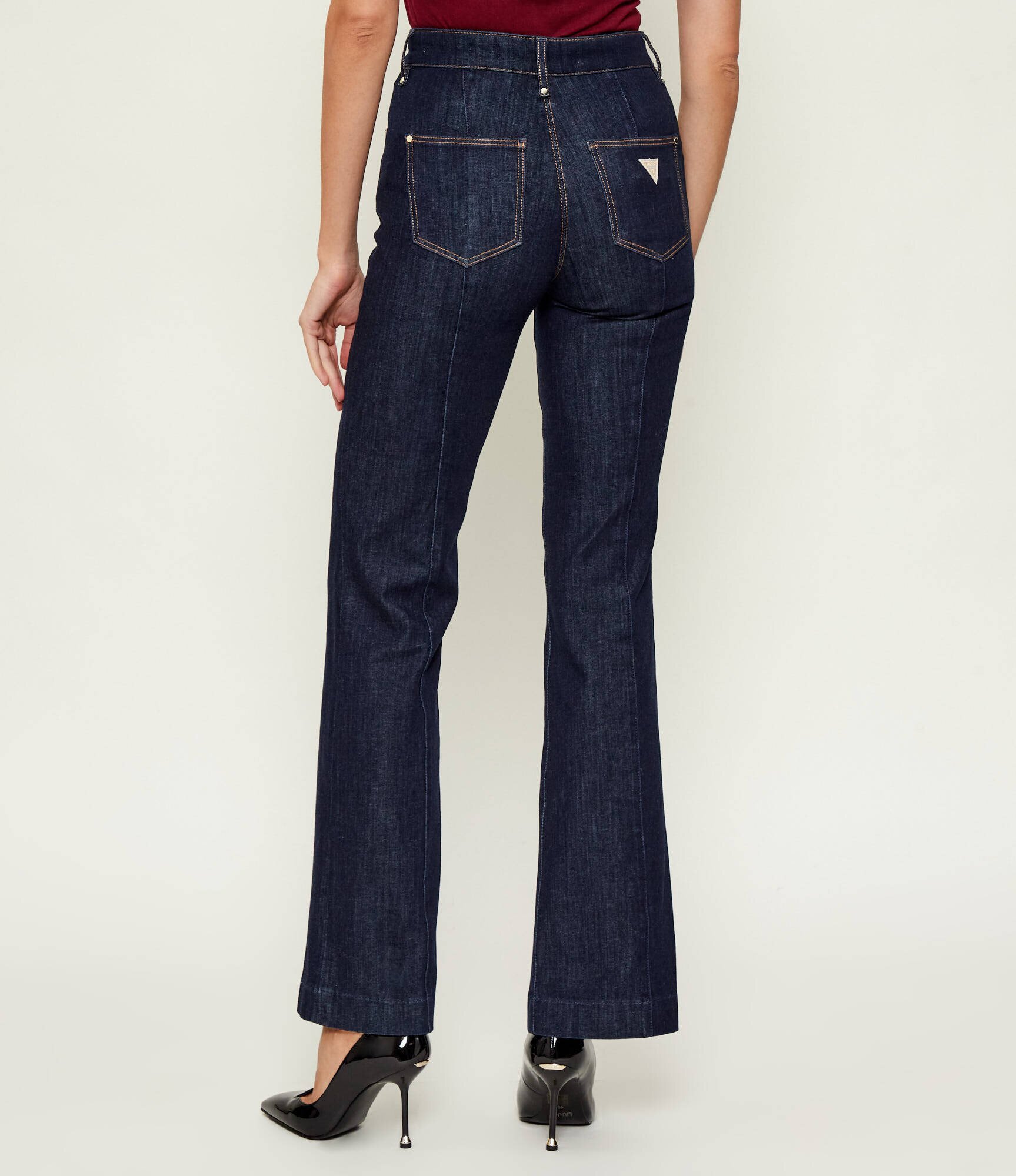 GUESS Blugi Faye | flare fit