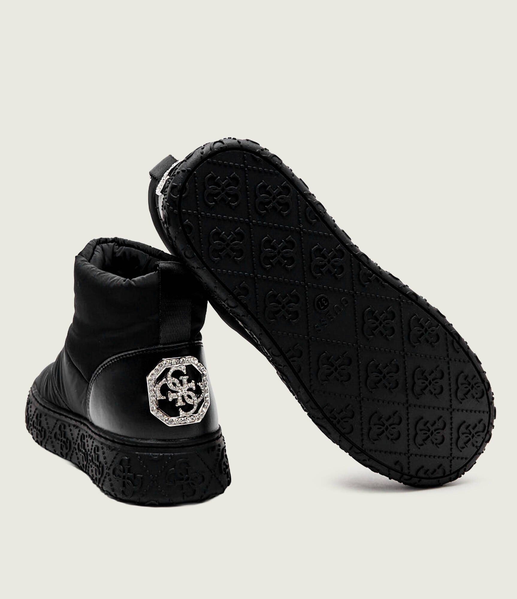 GUESS Bocanci UNARA