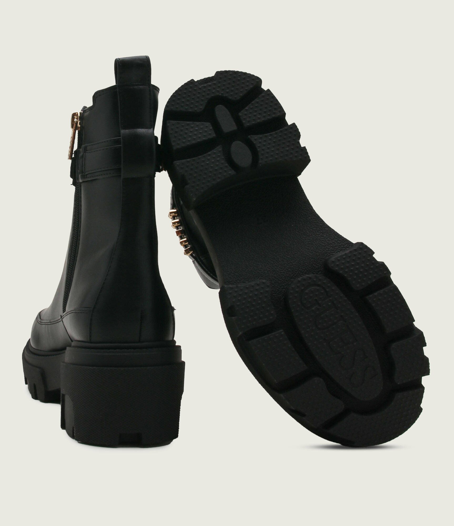 GUESS Botine