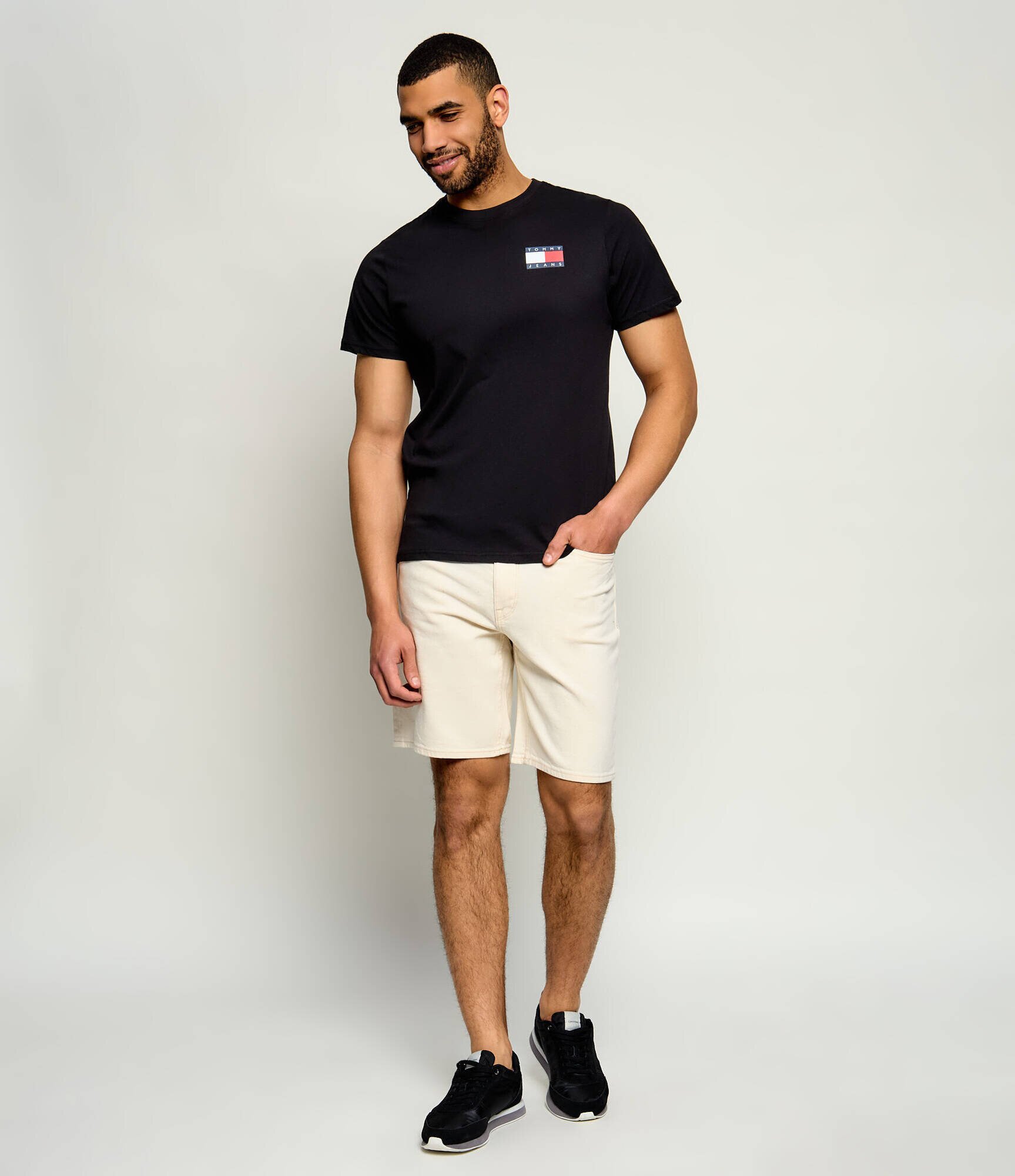 GUESS De blugi pantaloni scurți CARSON | Relaxed fit