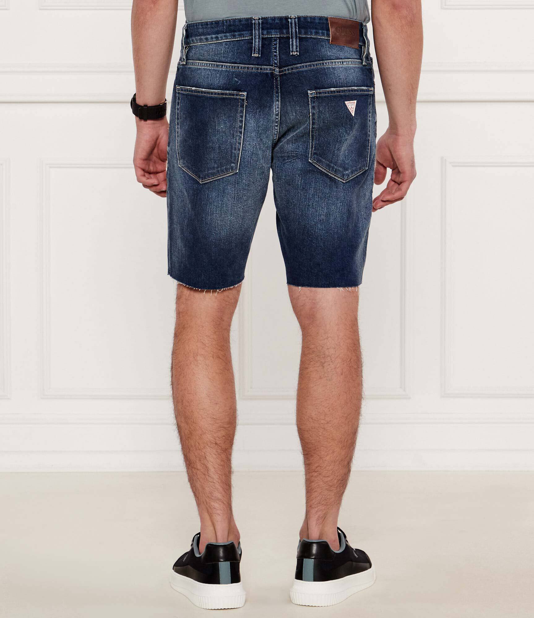 GUESS De blugi pantaloni scurți WYATT | Regular Fit