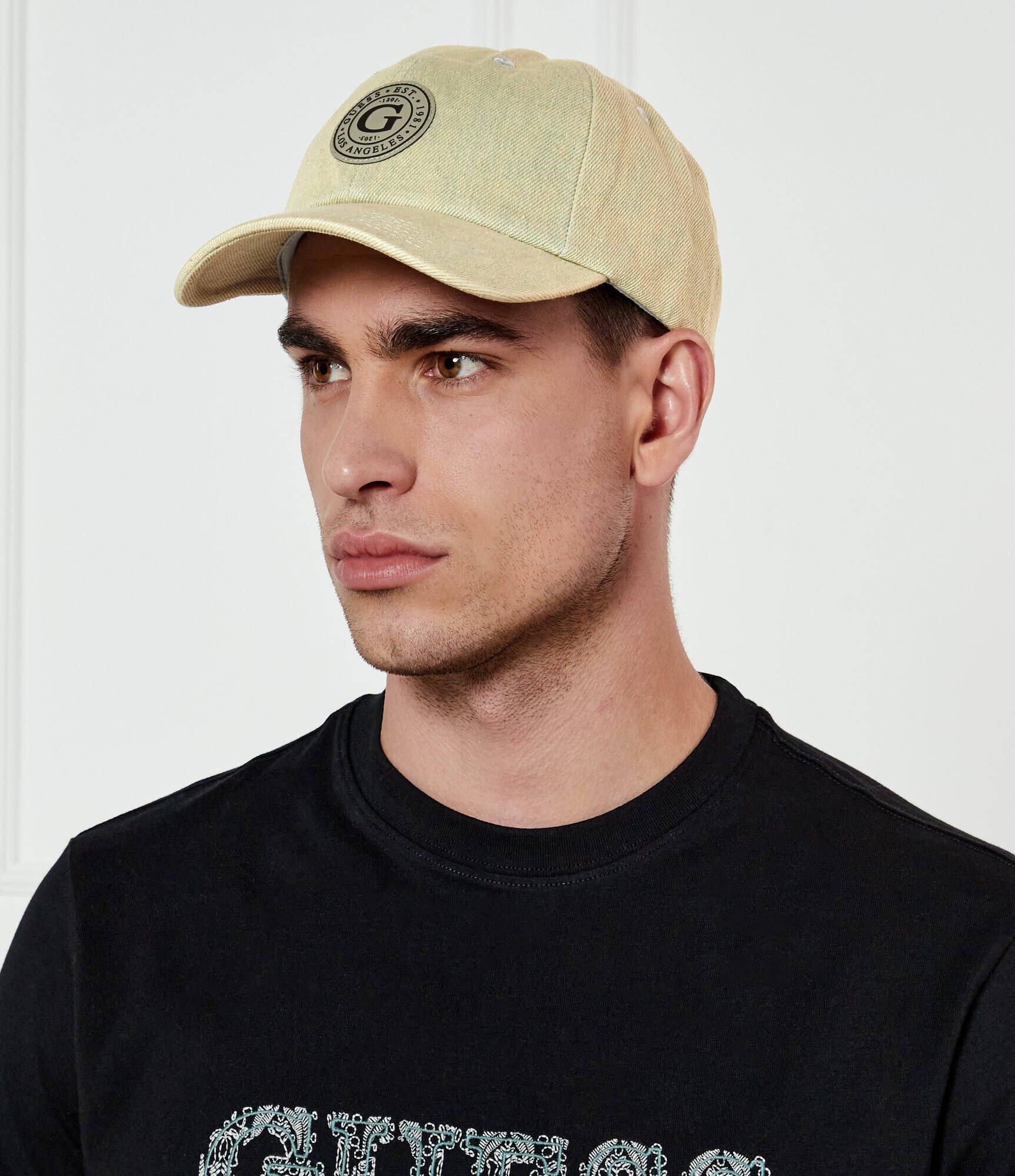 GUESS De blugi șapcă baseball