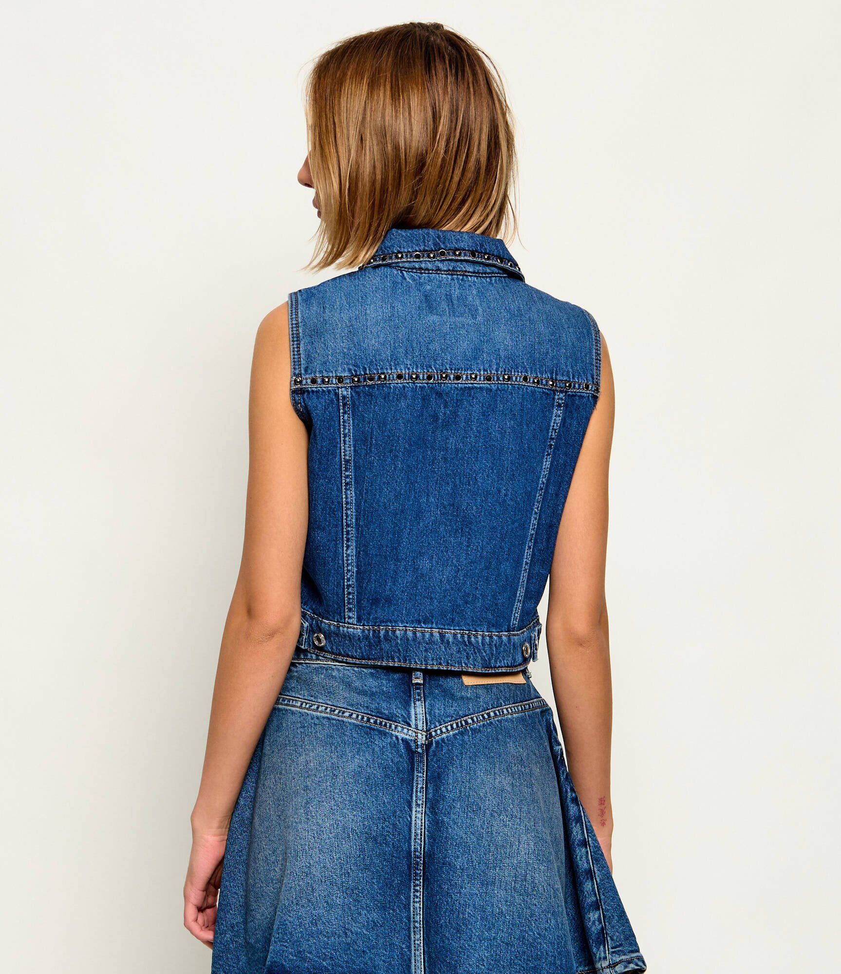GUESS De blugi vestă Jill | Cropped Fit