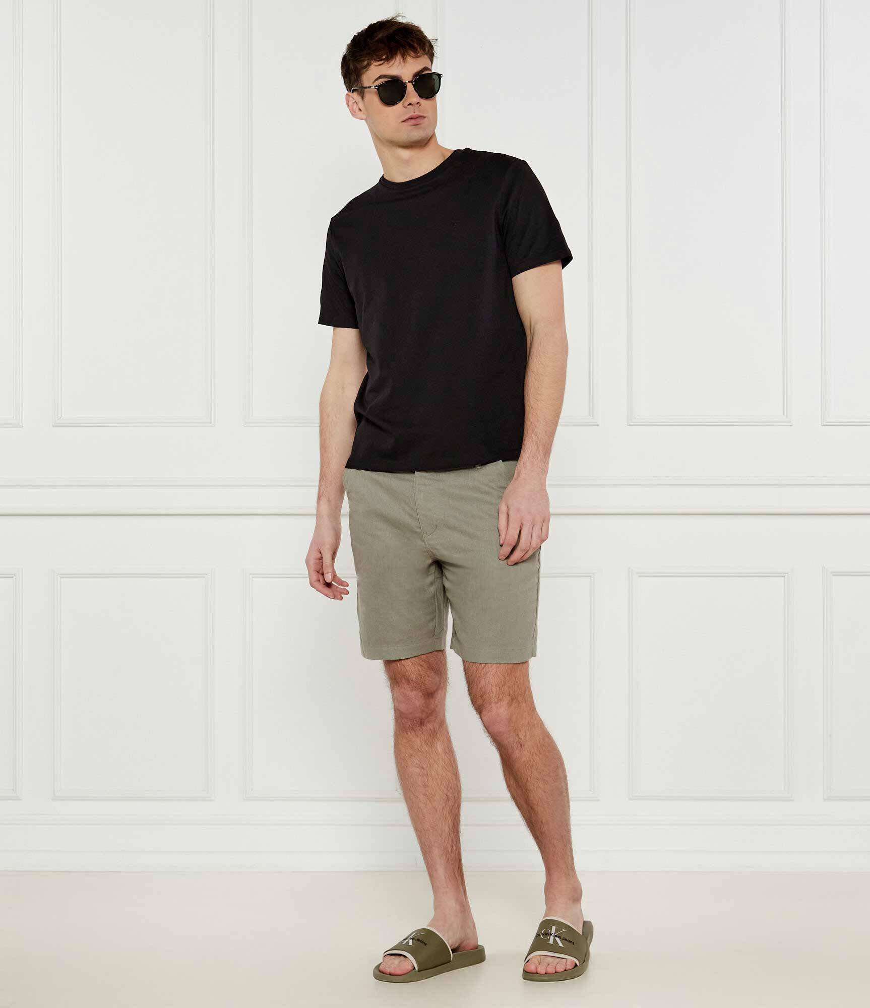 GUESS De in pantaloni scurți | Regular Fit