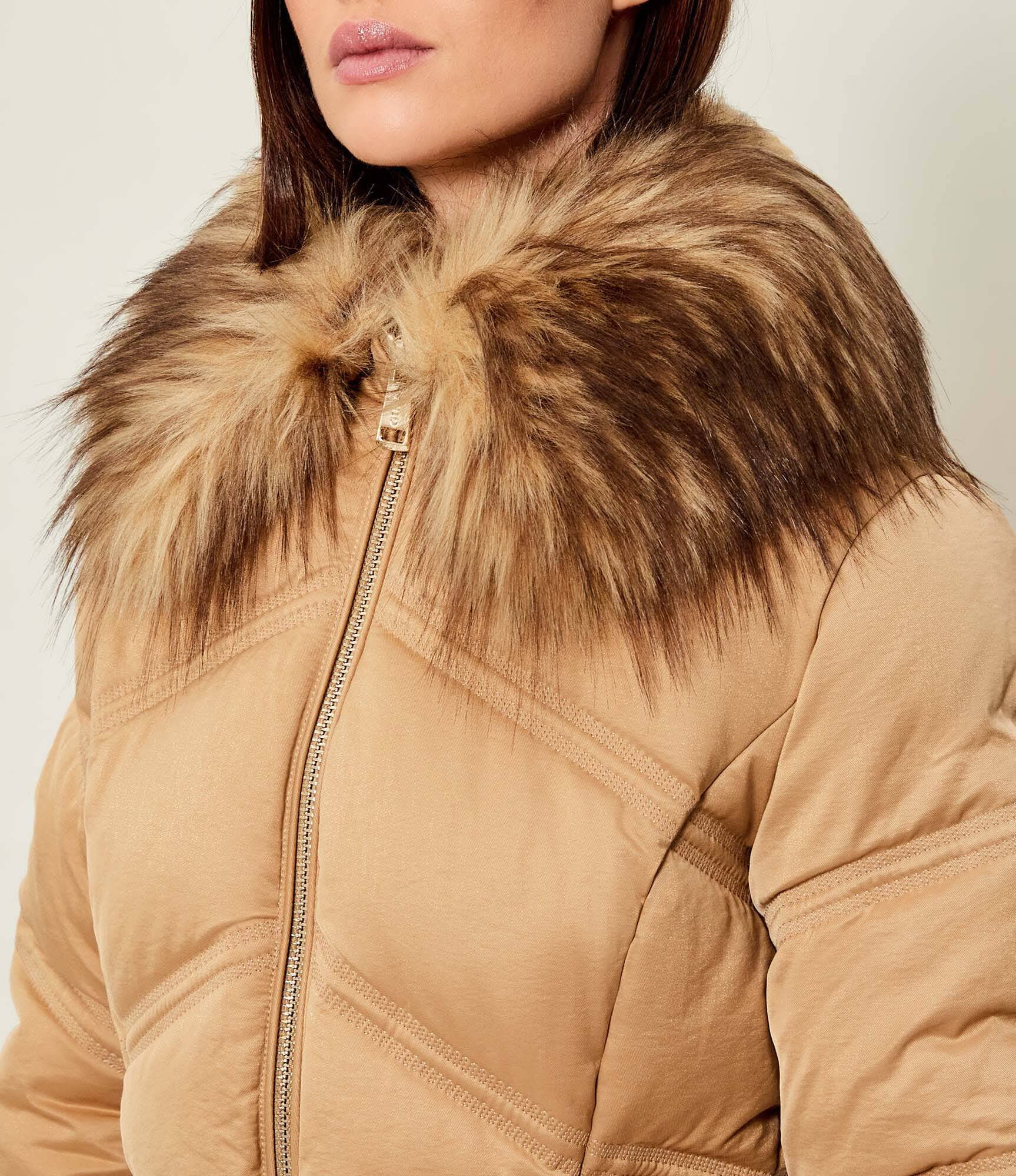 GUESS Geacă ALIENOR | regular fit