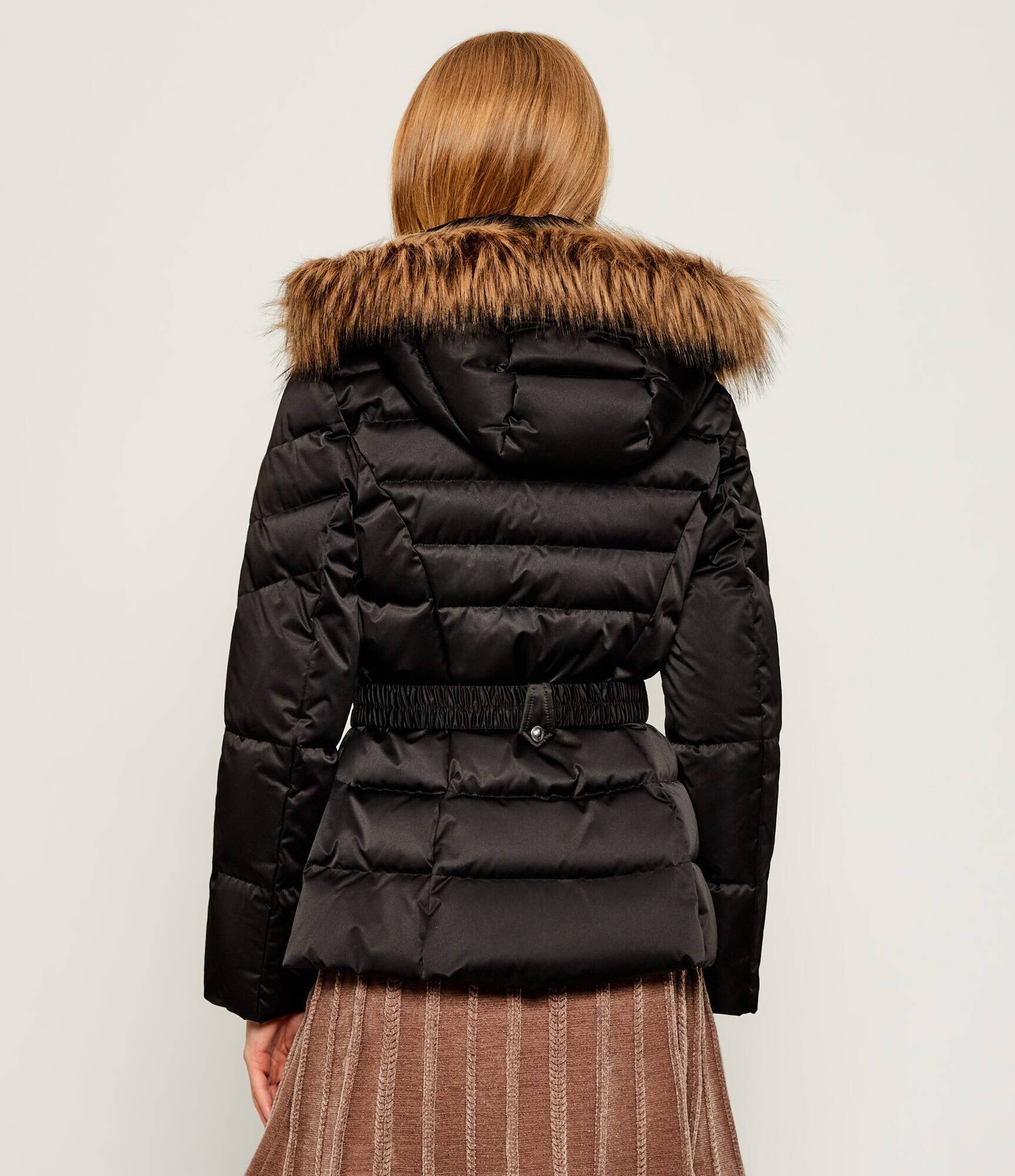 GUESS Geacă de puf MARINA | regular fit
