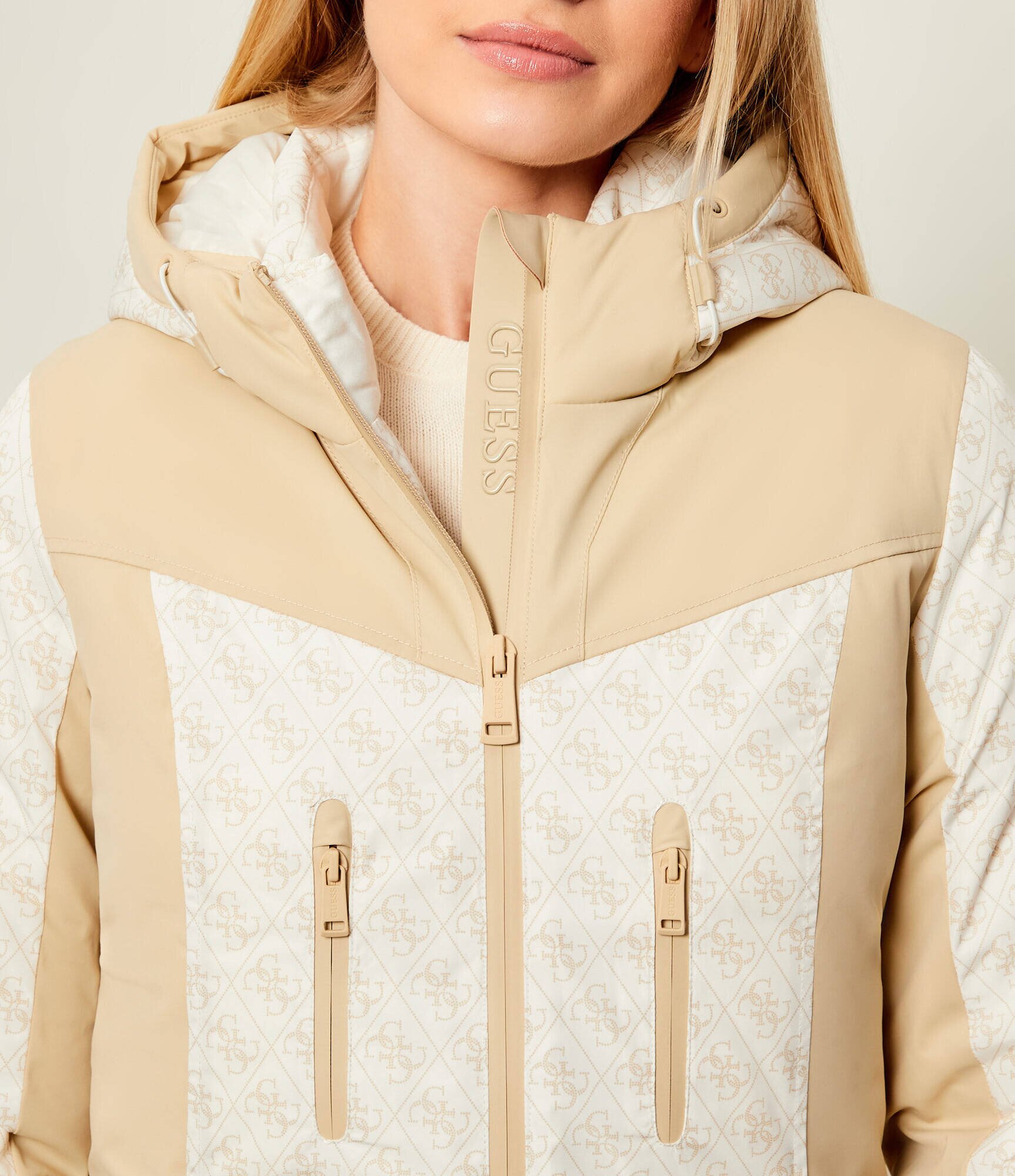 GUESS Geacă de schi FLORA | regular fit