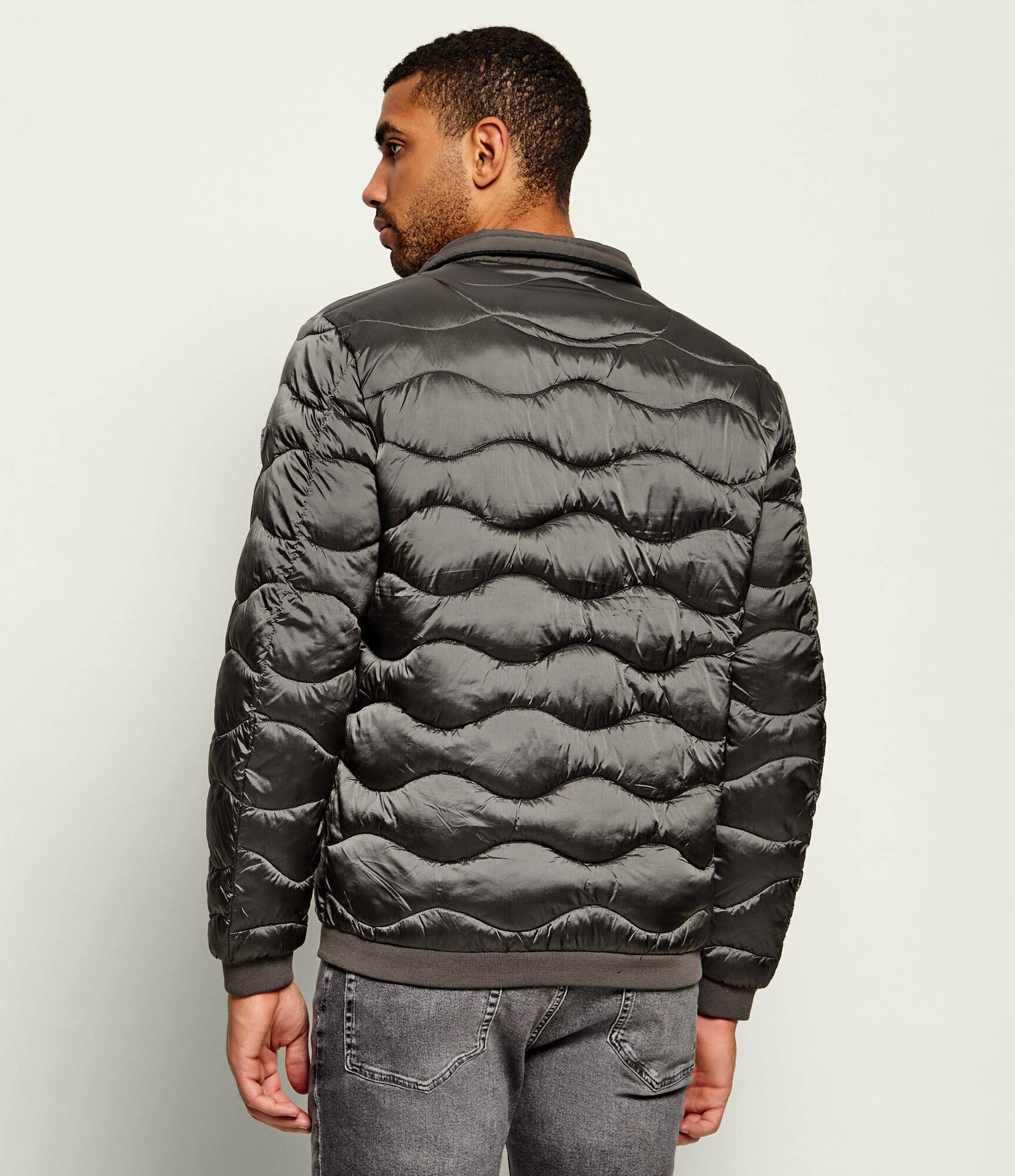 GUESS Geacă | regular fit