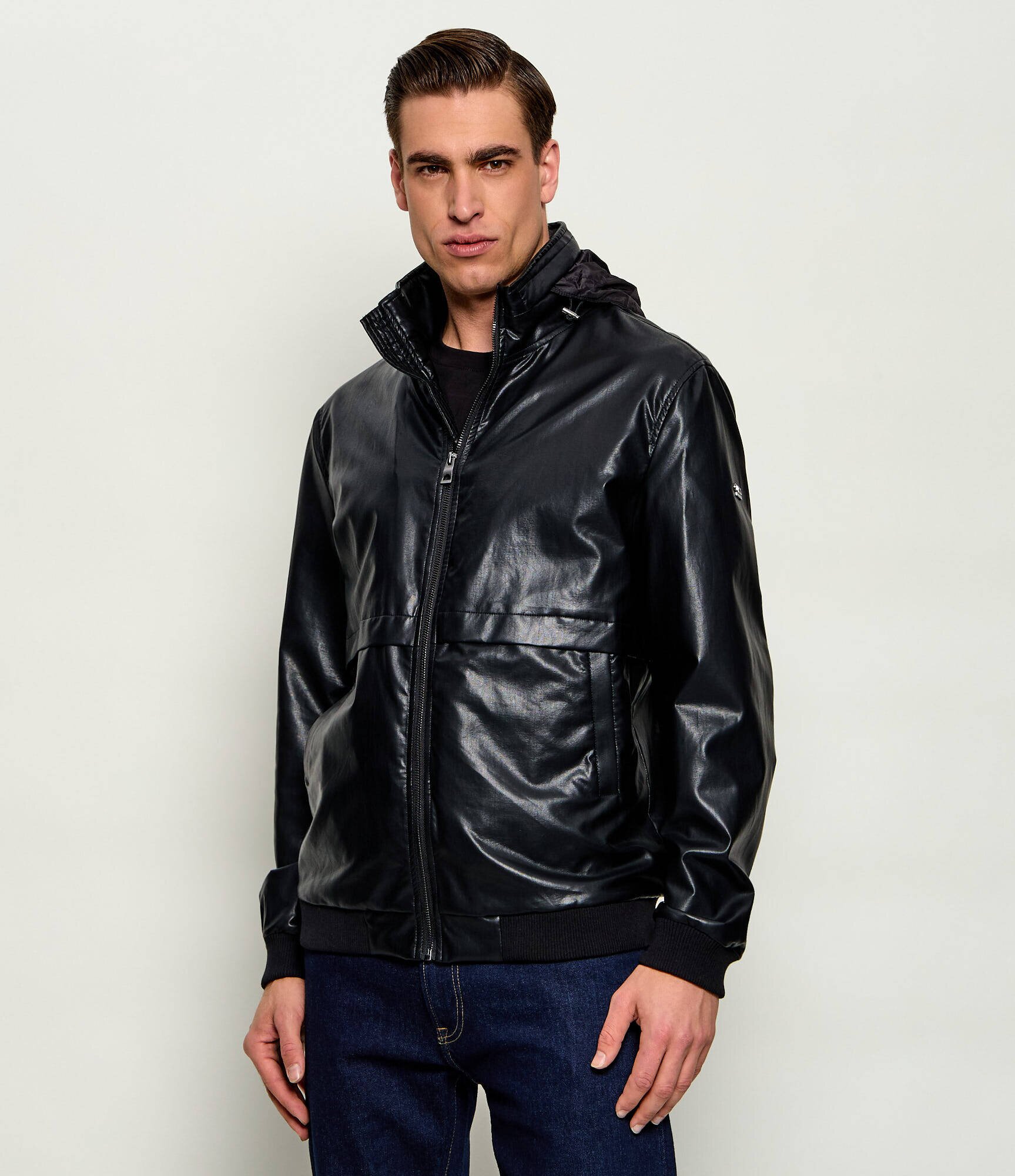 GUESS Geacă | regular fit