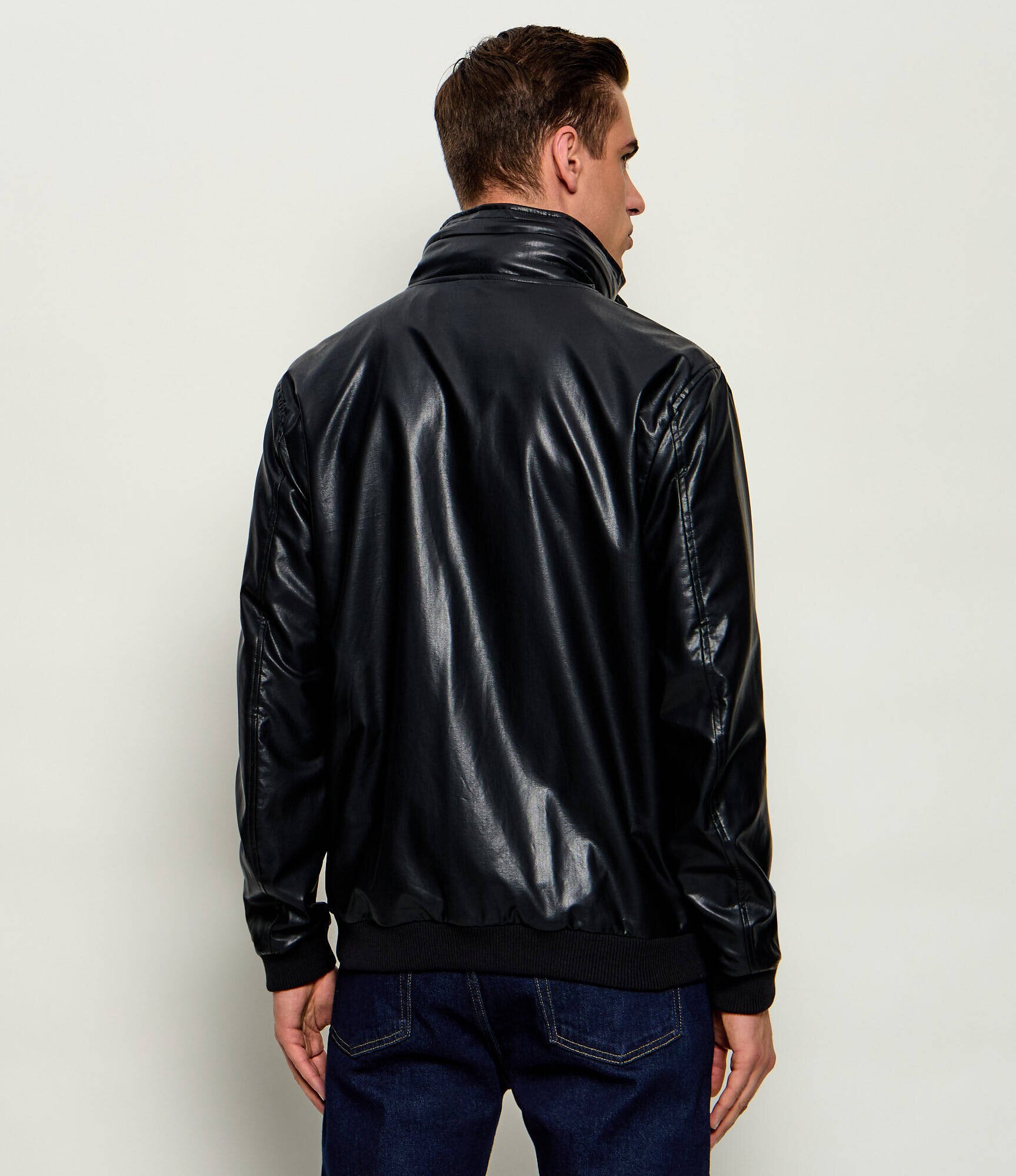 GUESS Geacă | regular fit