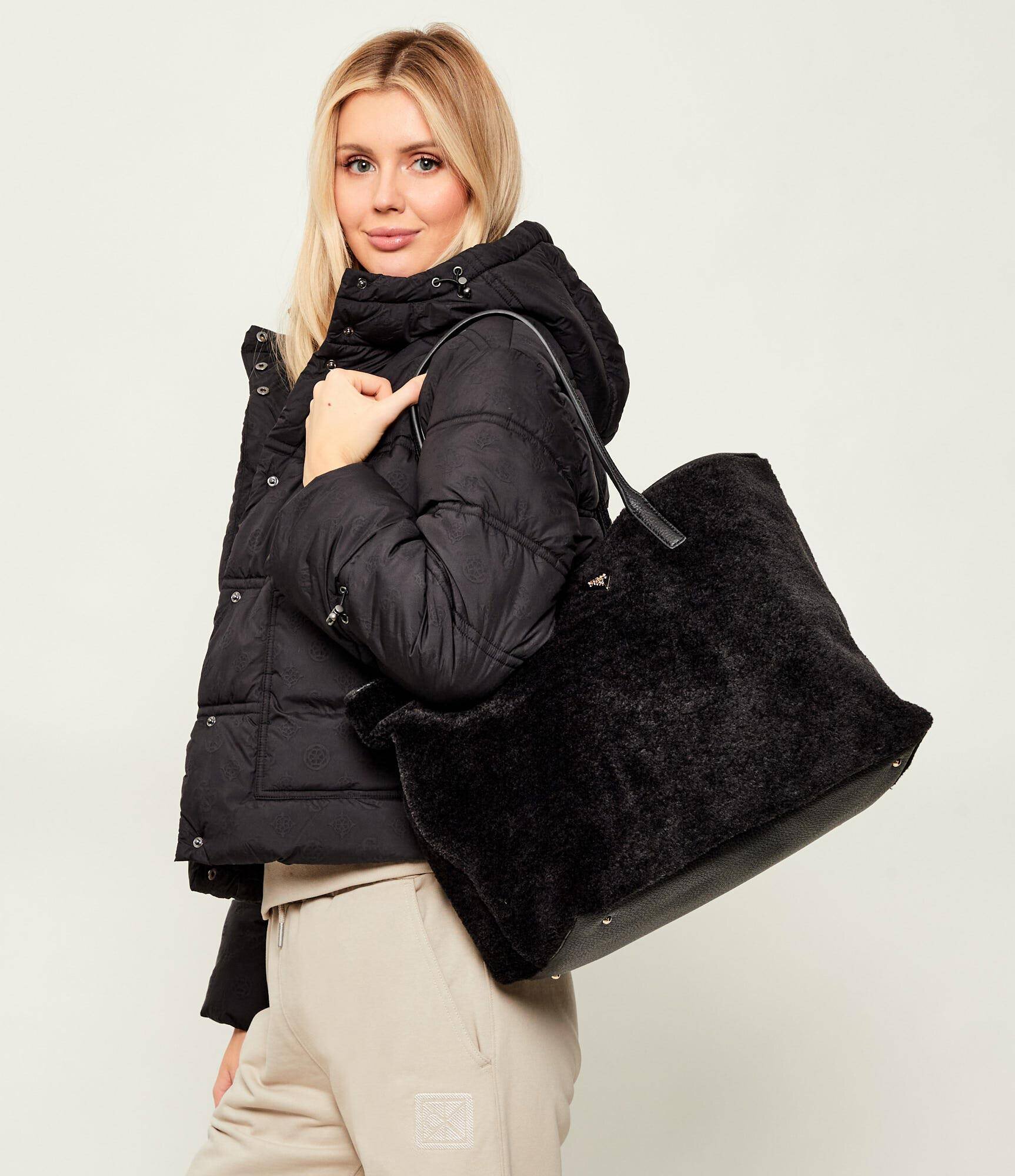 GUESS Geantă shopper 2 în 1 Victtoria | shearling
