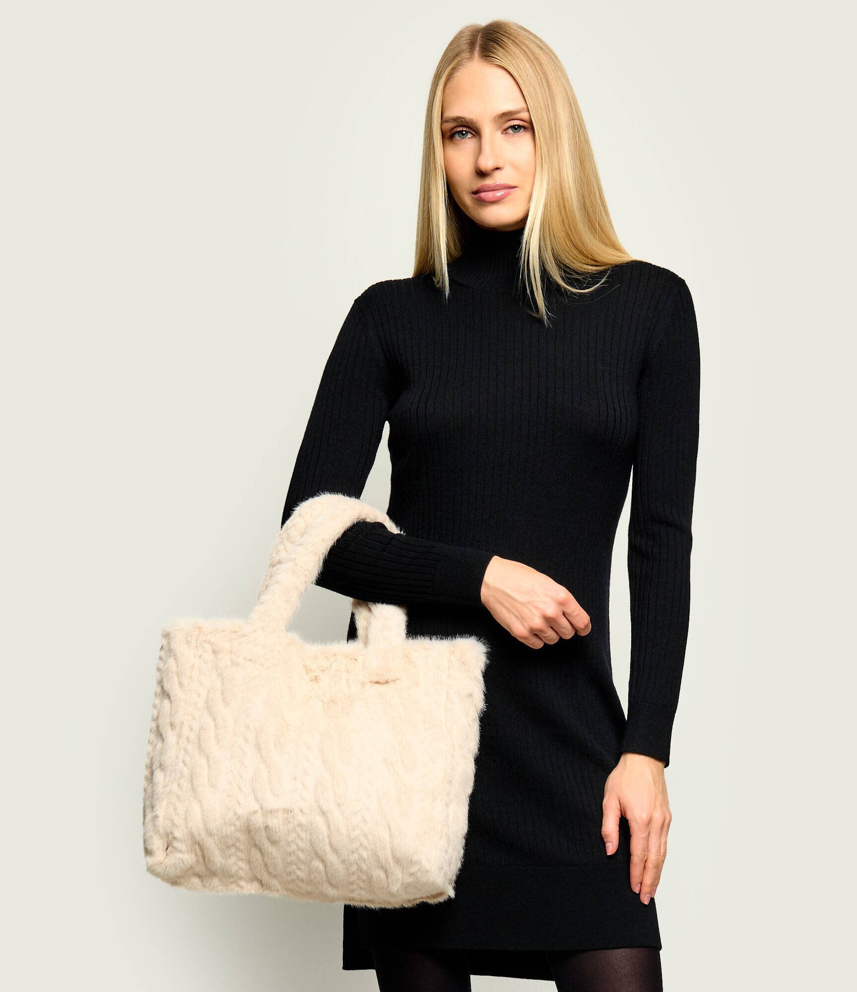 GUESS Geantă shopper Ilde