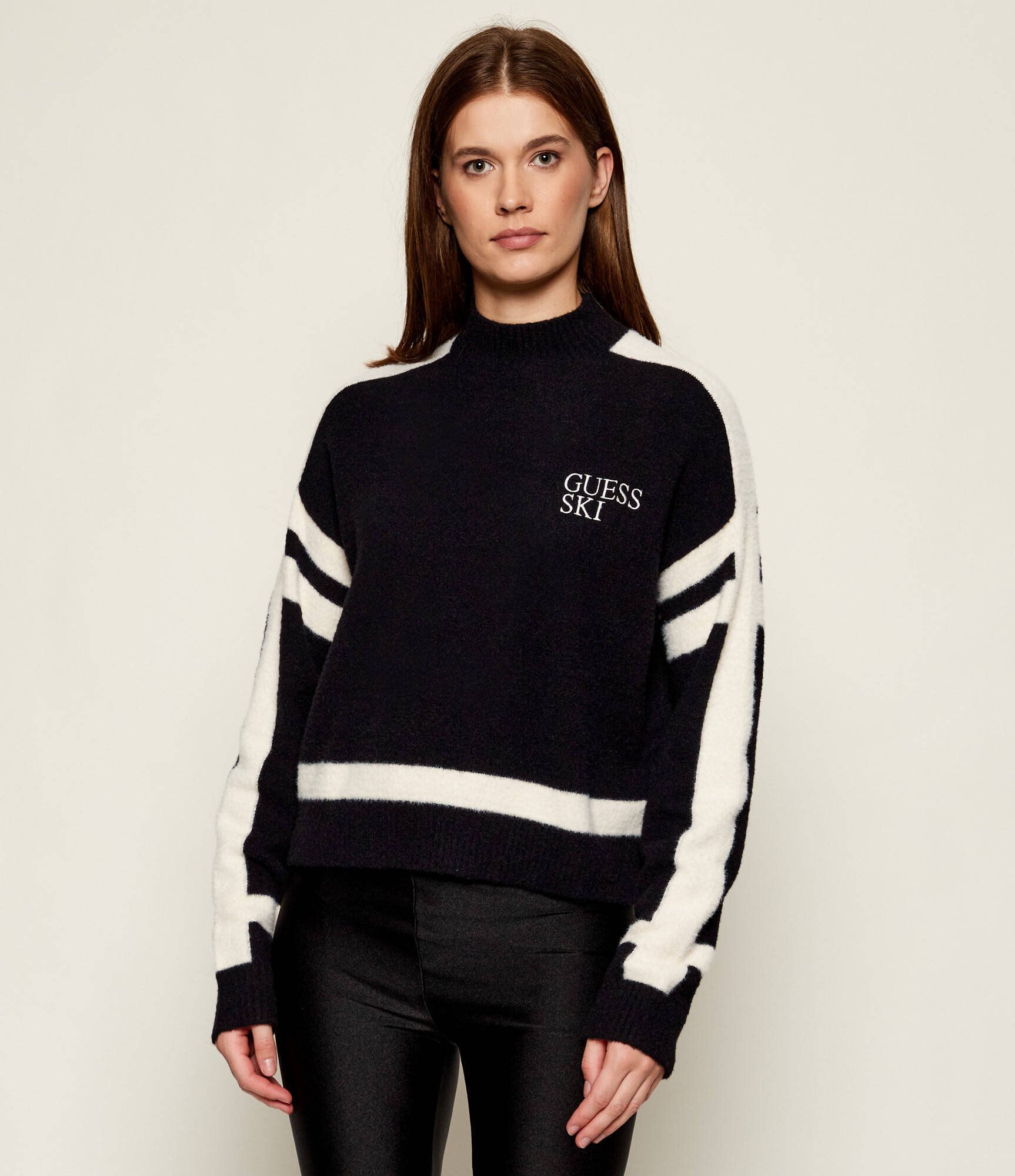 GUESS Guler înalt KAMILA | Relaxed fit