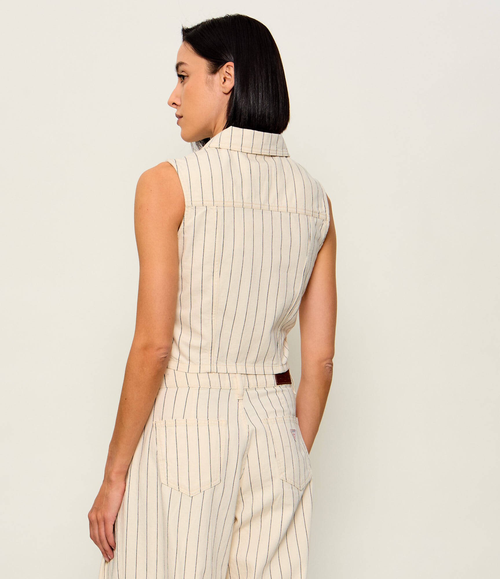 GUESS JEANS De blugi vestă | Cropped Fit