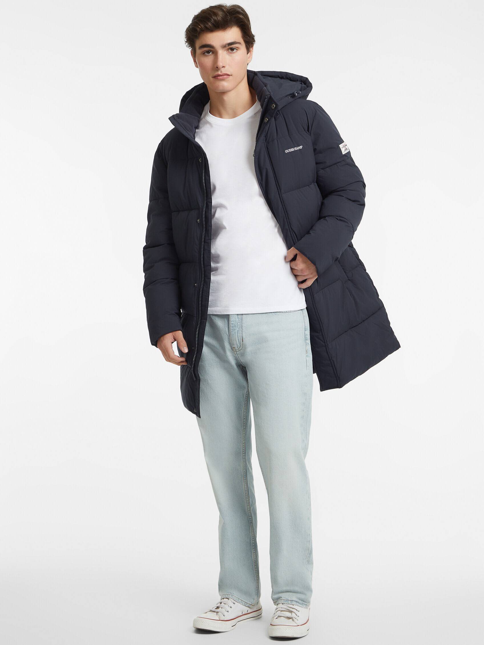 GUESS JEANS De puf geacă | Regular Fit
