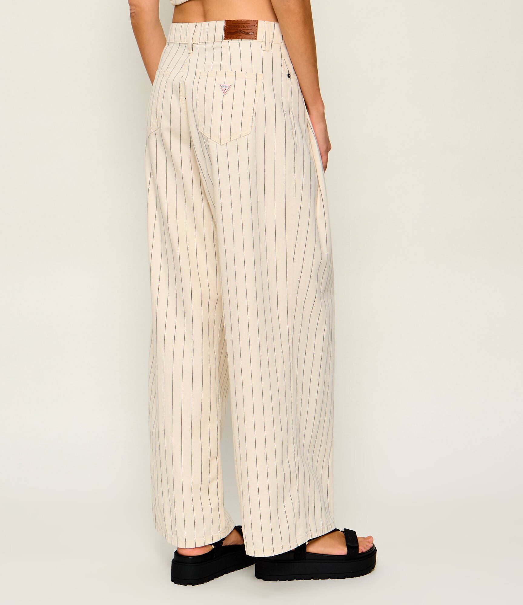 GUESS JEANS Pantaloni G12 | Loose fit