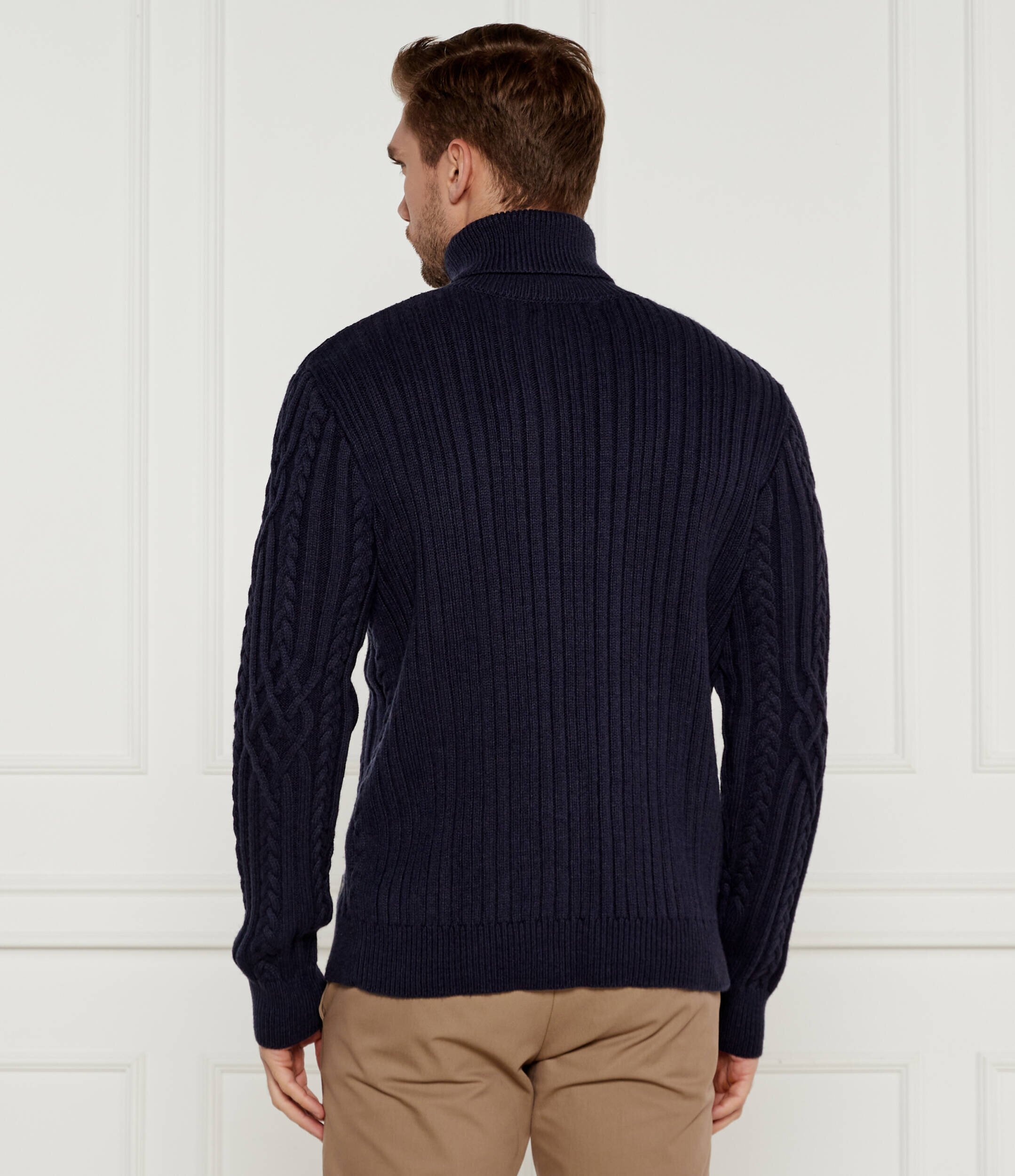 GUESS Maletă EVANDER | Regular Fit cu adaos de lână